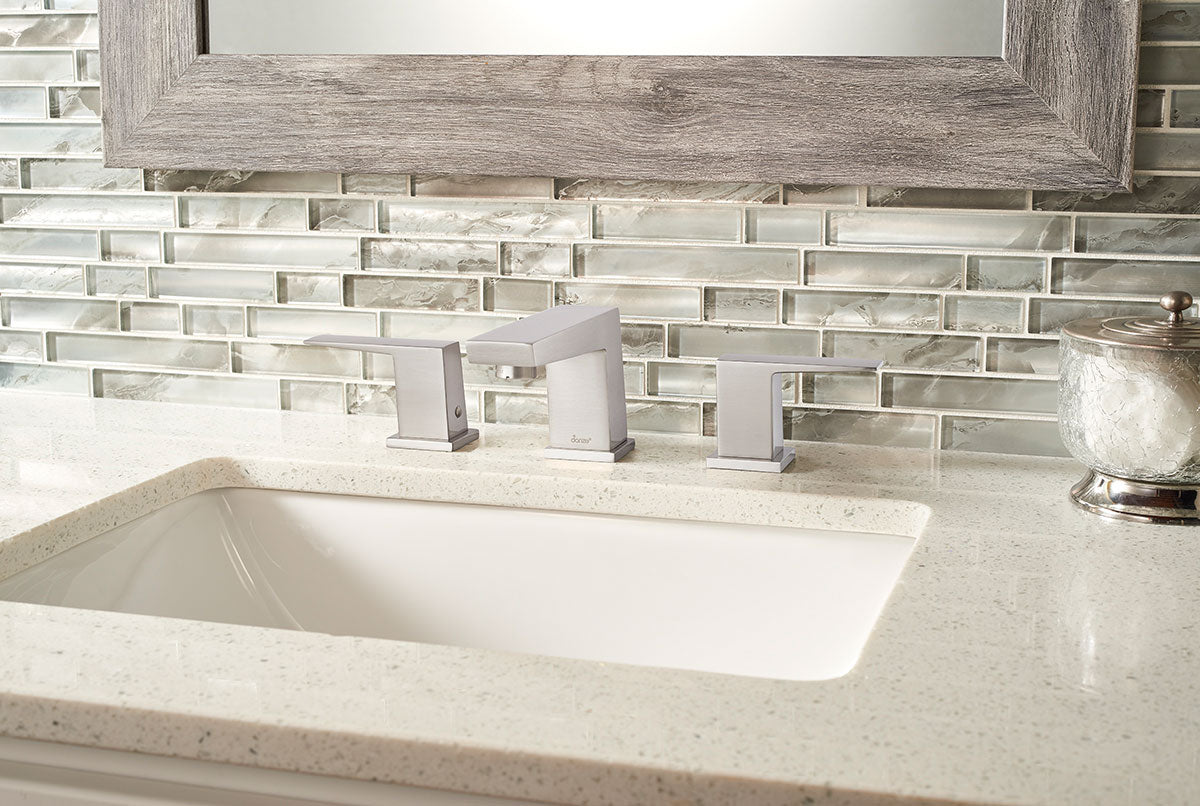 12" X 12" Silver Canvas Interlocking Light Gray Backsplash Linear Mosaic Sheet (9.7SQ FT/CTN) - BUILDMYPLACE