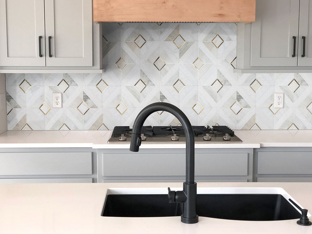 12" X 12" Verona Gold Pattern Warm White Mosaic Wall Tile (9.8SQ FT/CTN) - BUILDMYPLACE