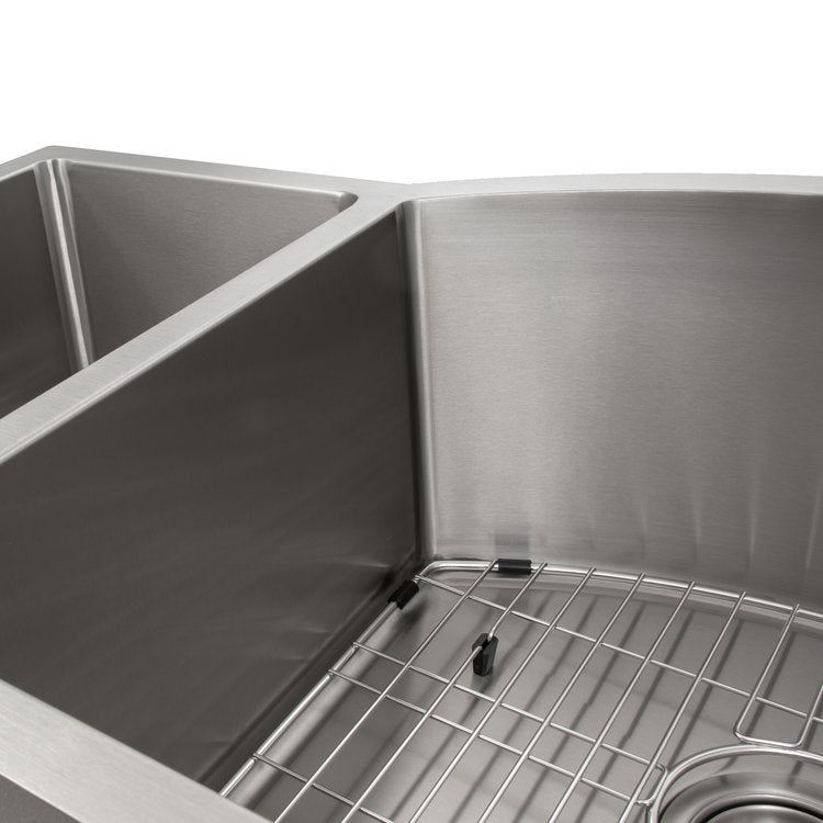 ZLINE 33 in. Aspen Undermount Double Bowl Stainless Steel Kitchen Sink with Bottom Grid (SC30D-33)