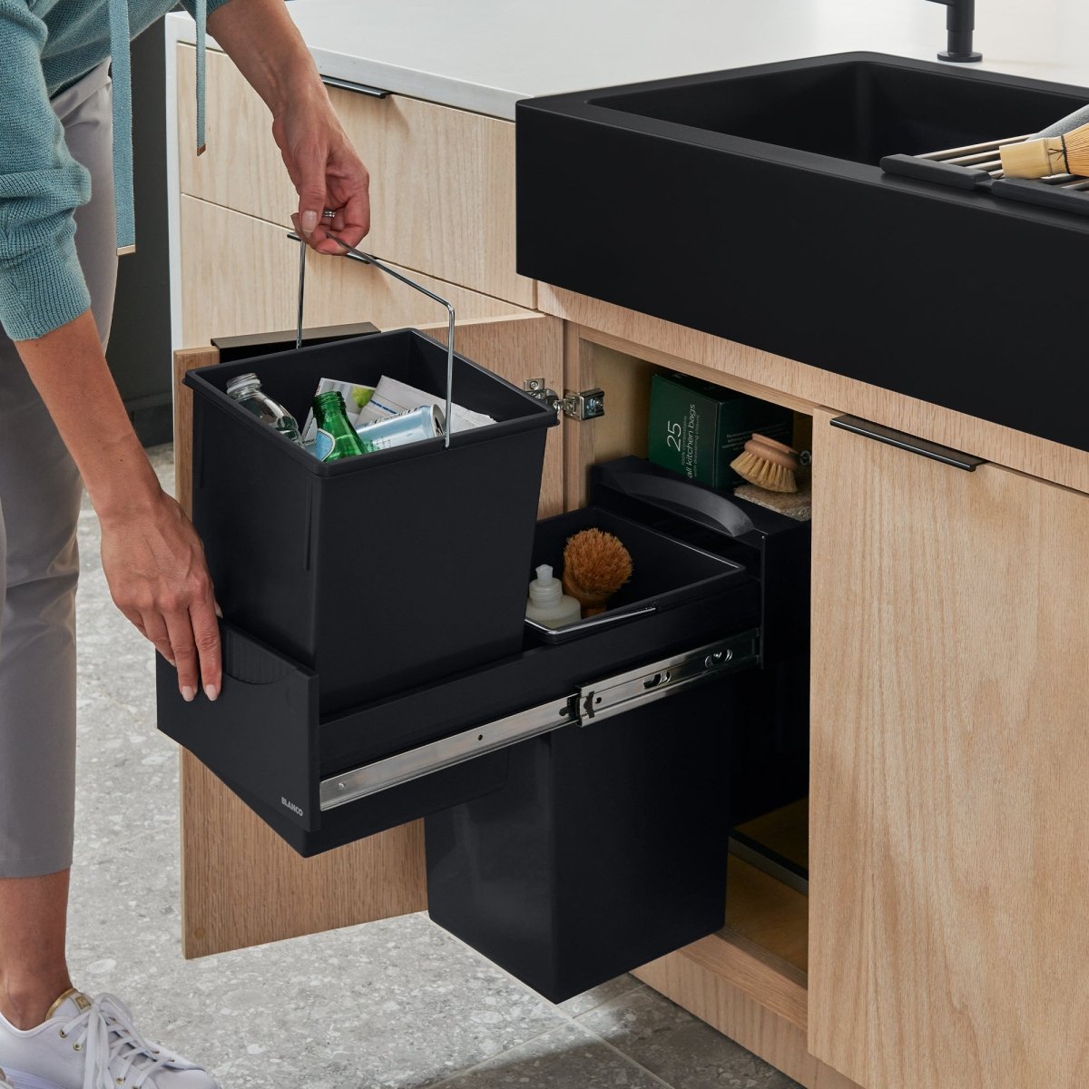 Blanco Botton II Storage System - BUILDMYPLACE