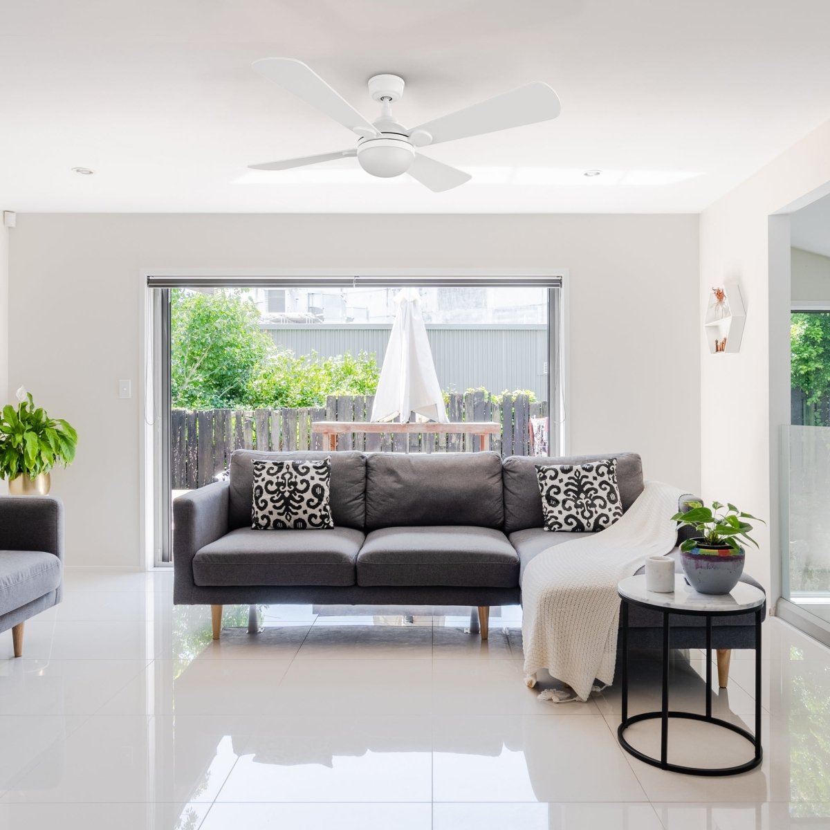 ZELDA 52 inch 4 - Blade Ceiling Fan with LED Light & Remote - LEDMyPlace