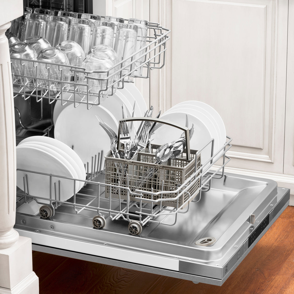 ZLINE 18 in. Compact Top Control Built-In Dishwasher with Satin Stainless Steel Panel and Stainless Steel Tub with Modern Style Handle, 52dBa (DW-SN-18)
