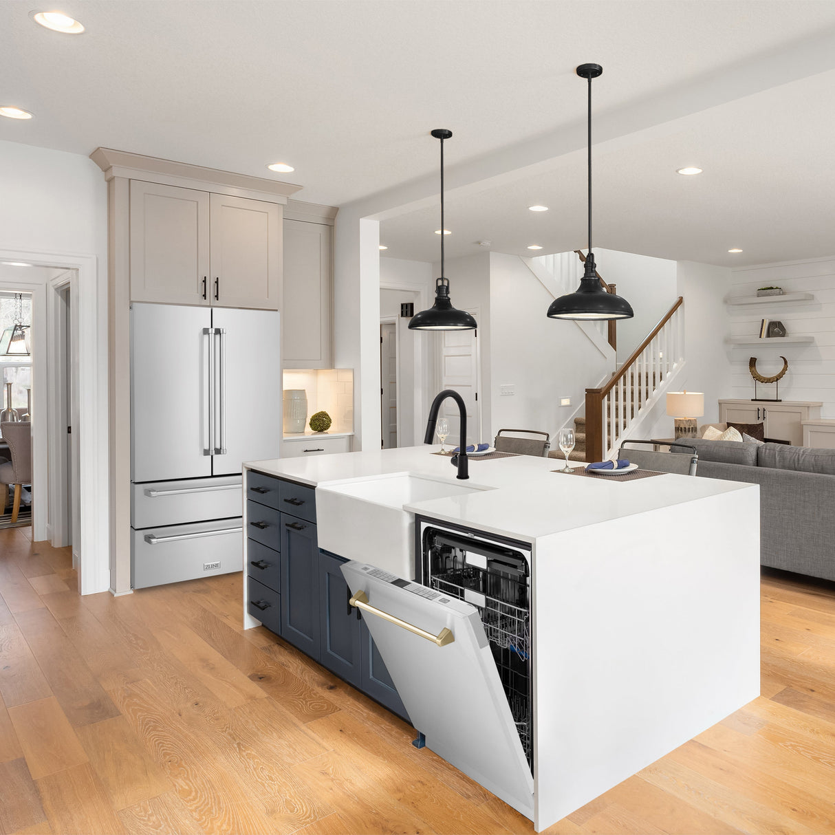 ZLINE Autograph Edition 24" Monument Series 3rd Rack Top Touch Control Tall Tub Dishwasher in Stainless Steel with Polished Gold Handle, 45dBa (DWMTZ-304-24-G)