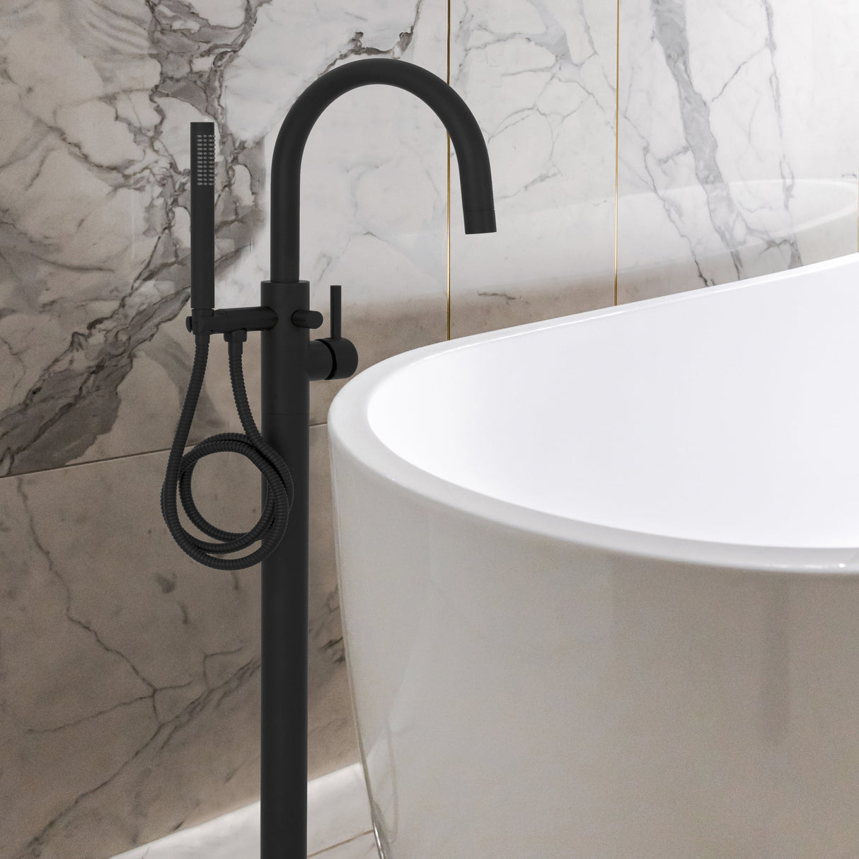 ZLINE Autograph Edition Emerald Bay Bath Tub Filler in Matte Black (EMBY-BTF-MB)