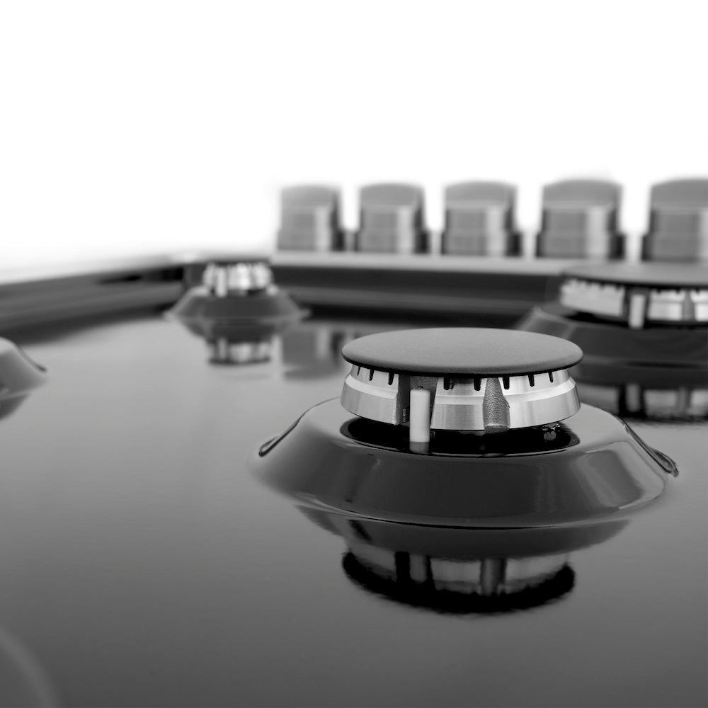 ZLINE 36" Gas Cooktop with 6 Gas Burners and Black Porcelain Top (RC36-PBT)