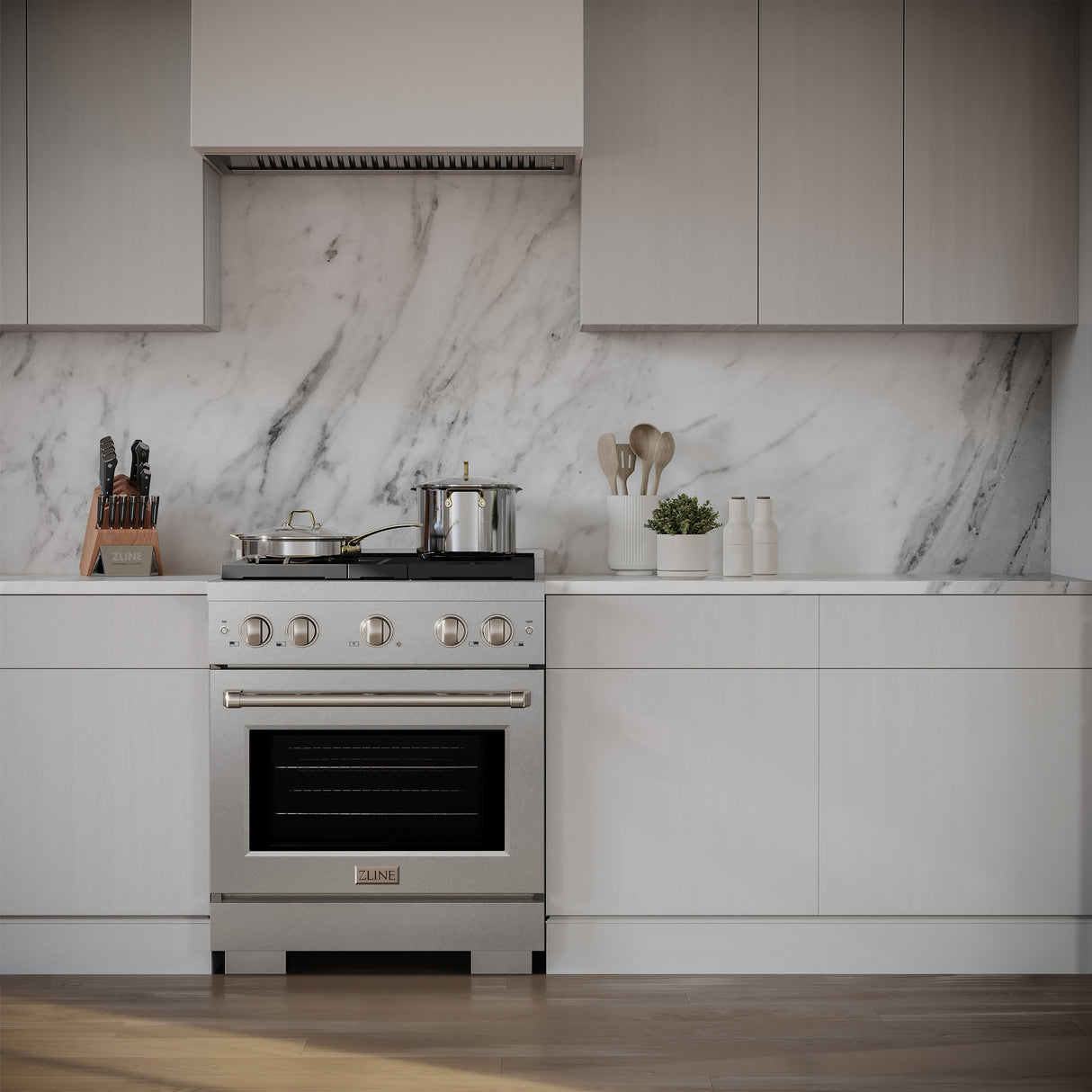 ZLINE 30 in. 4.2 cu. ft. Paramount Gas Range with 4 Burner Cooktop and Convection Gas Oven in Satin Stainless Steel (SGRS-30)