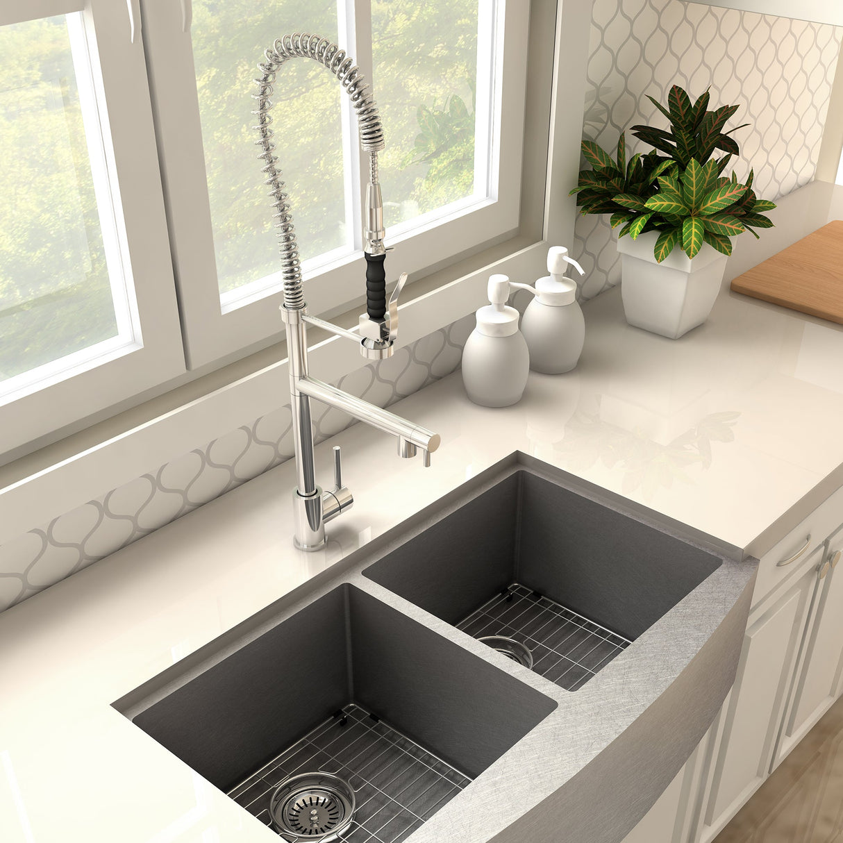ZLINE Van Gogh Kitchen Faucet in Chrome (VNG-KF-CH)