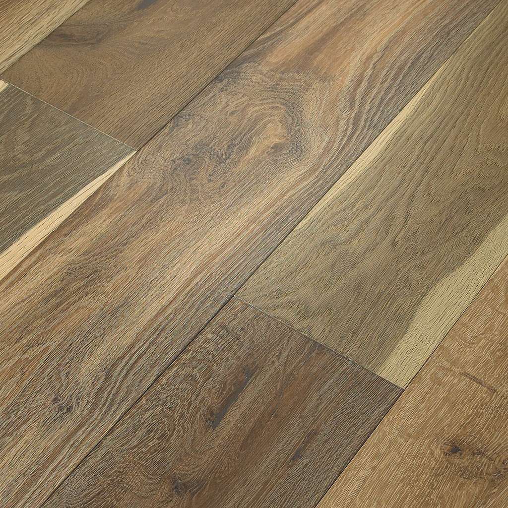 Shaw Floorte Expressions SW707-09047 Freeform Engineered Brushed White Oak Hardwood Flooring 5/8" x 7.5" x 15mm Thickness (23.31 SF/CTN)