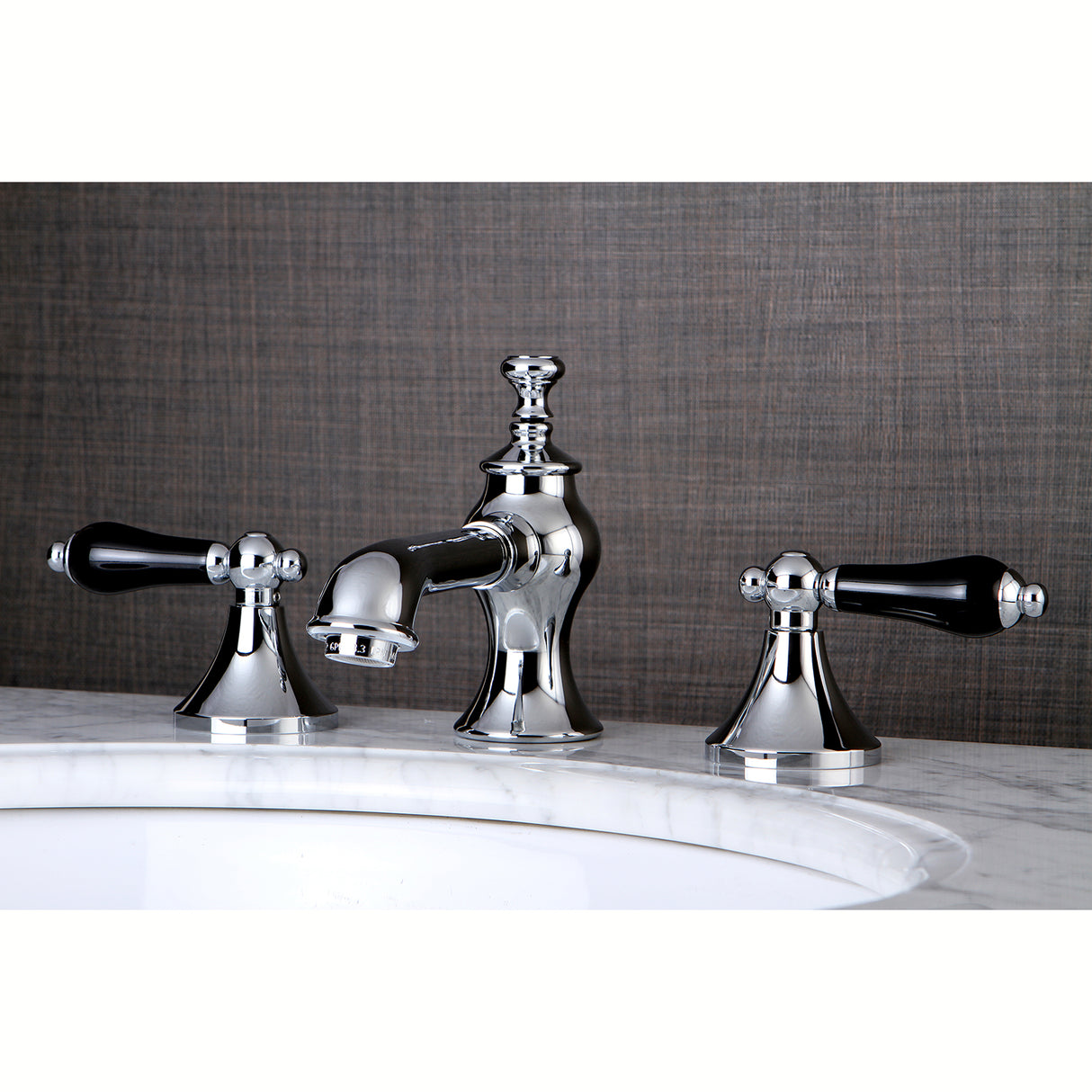 Widespread Traditional Bathroom Faucet with Brass Pop-Up