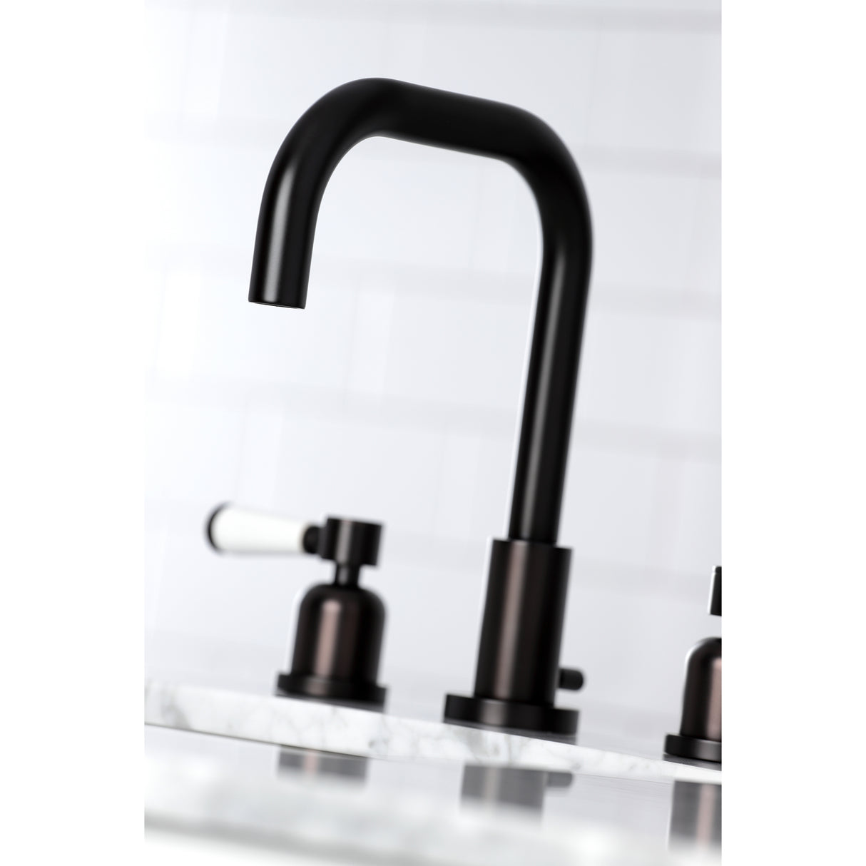 Paris Widespread Bathroom Faucet with Brass Pop-Up
