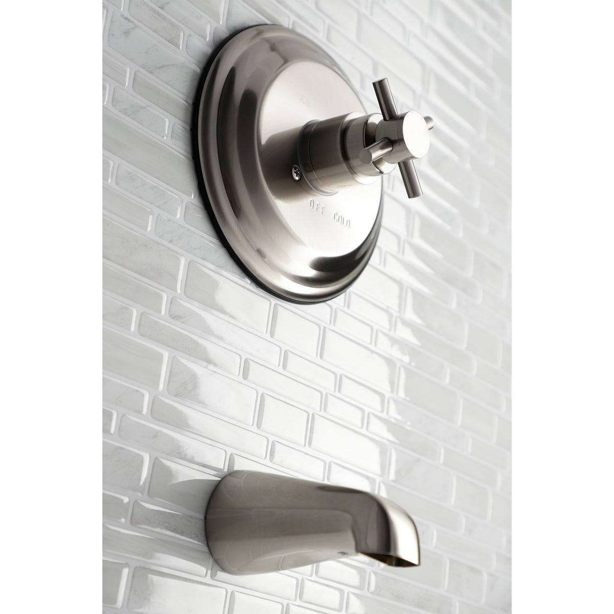 Concord 7.1" Tub And Shower Faucet