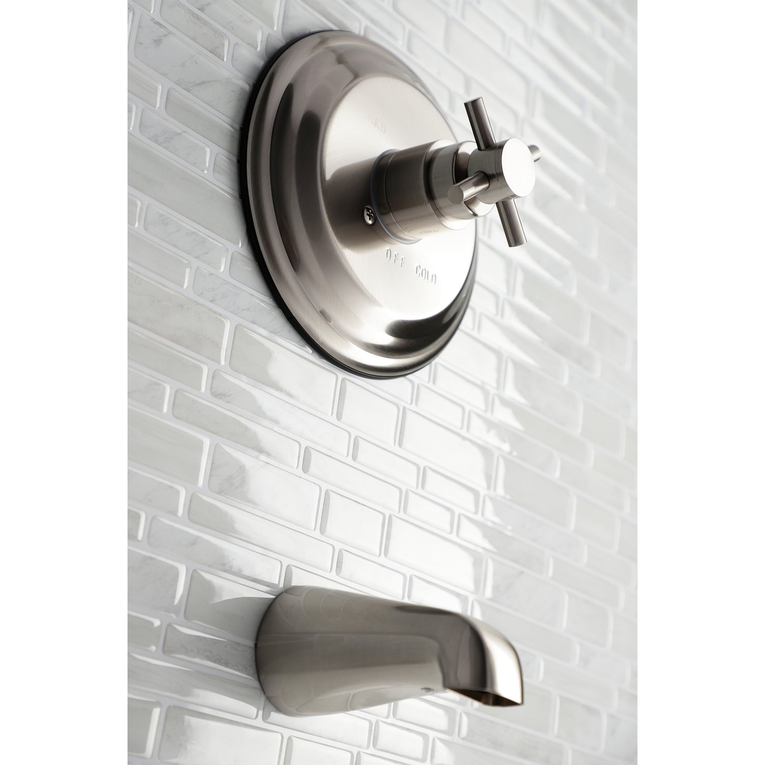 Concord 7.1" Tub And Shower Faucet