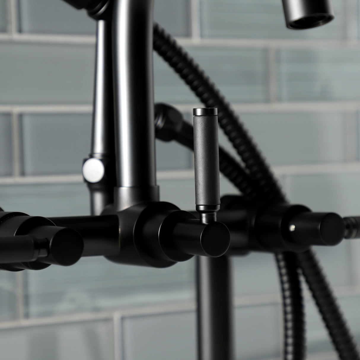 Kaiser 7" Deck Mount Clawfoot Tub Faucet