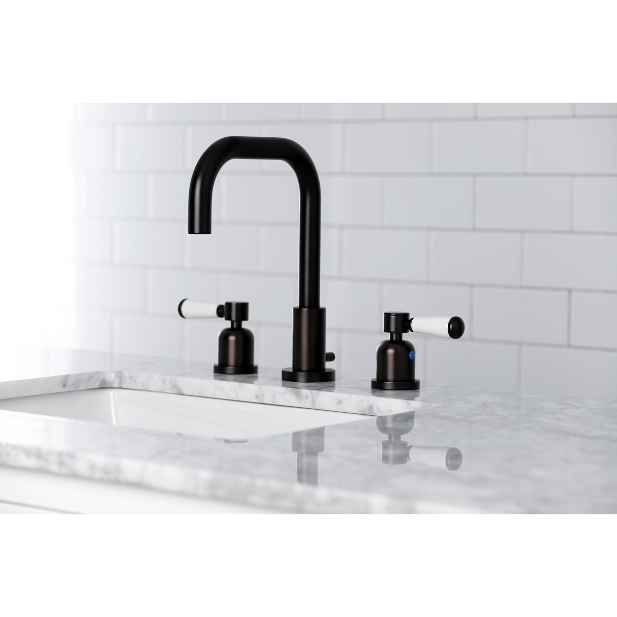 Paris Widespread Bathroom Faucet with Brass Pop-Up