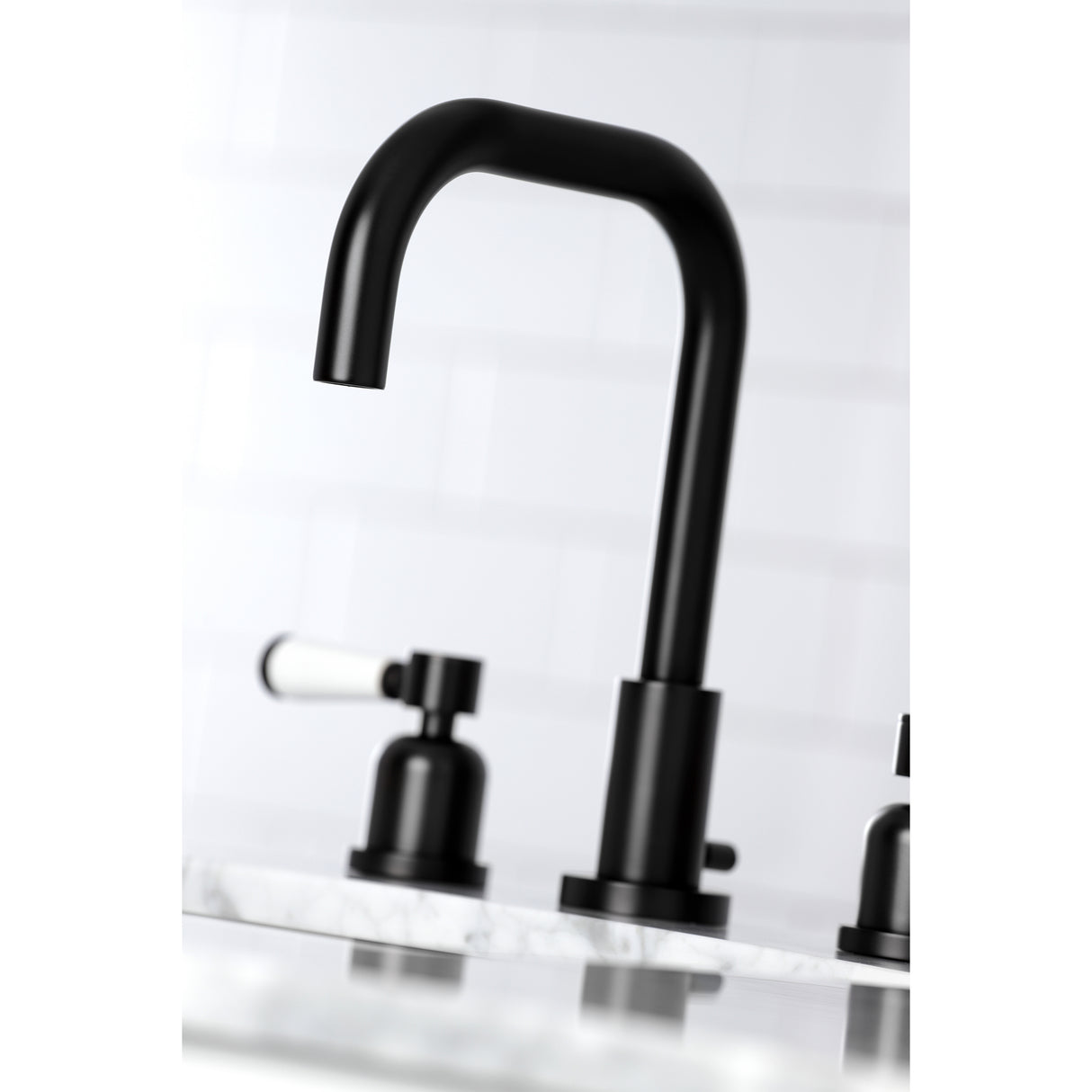 Paris Widespread Bathroom Faucet with Brass Pop-Up