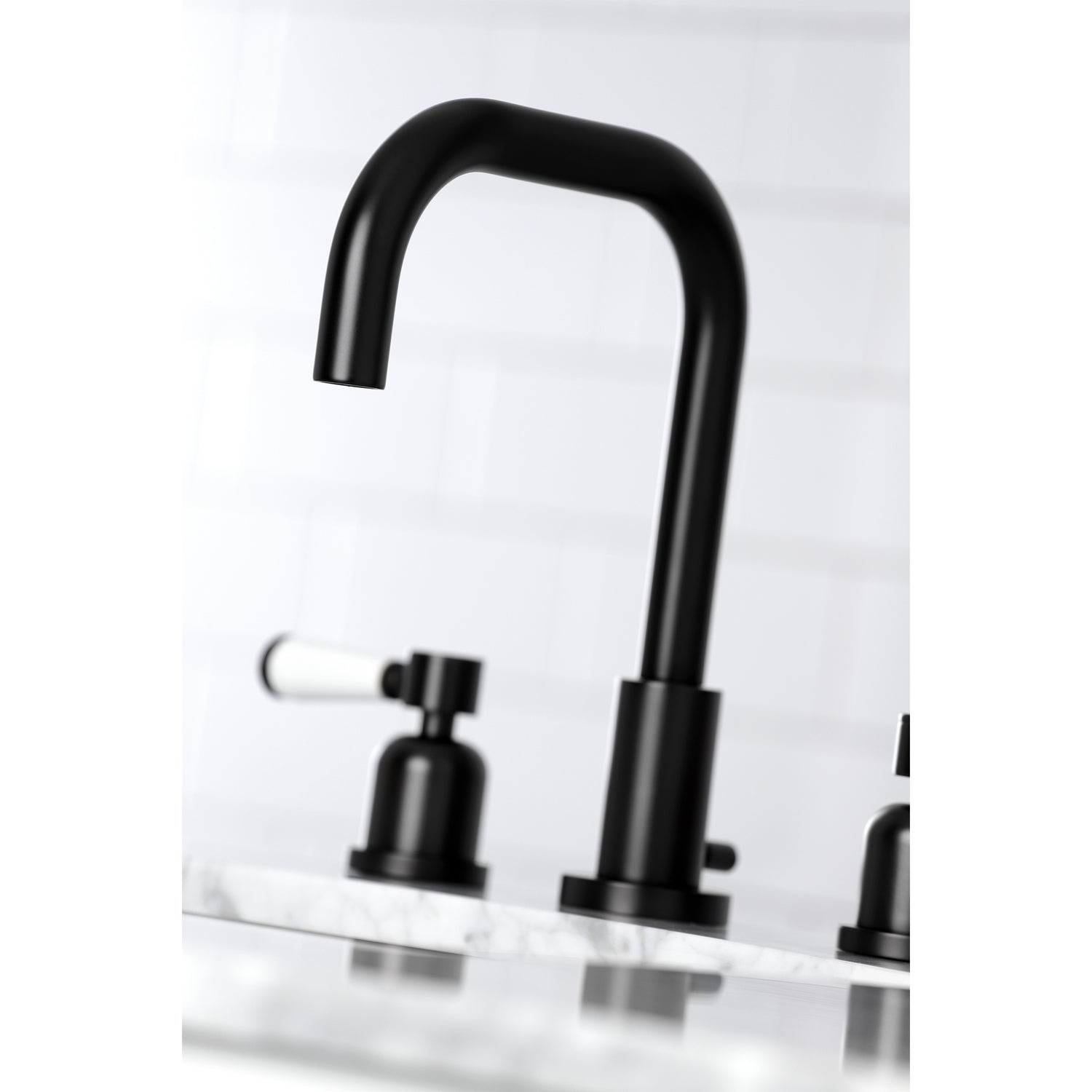 Paris Widespread Bathroom Faucet with Brass Pop-Up