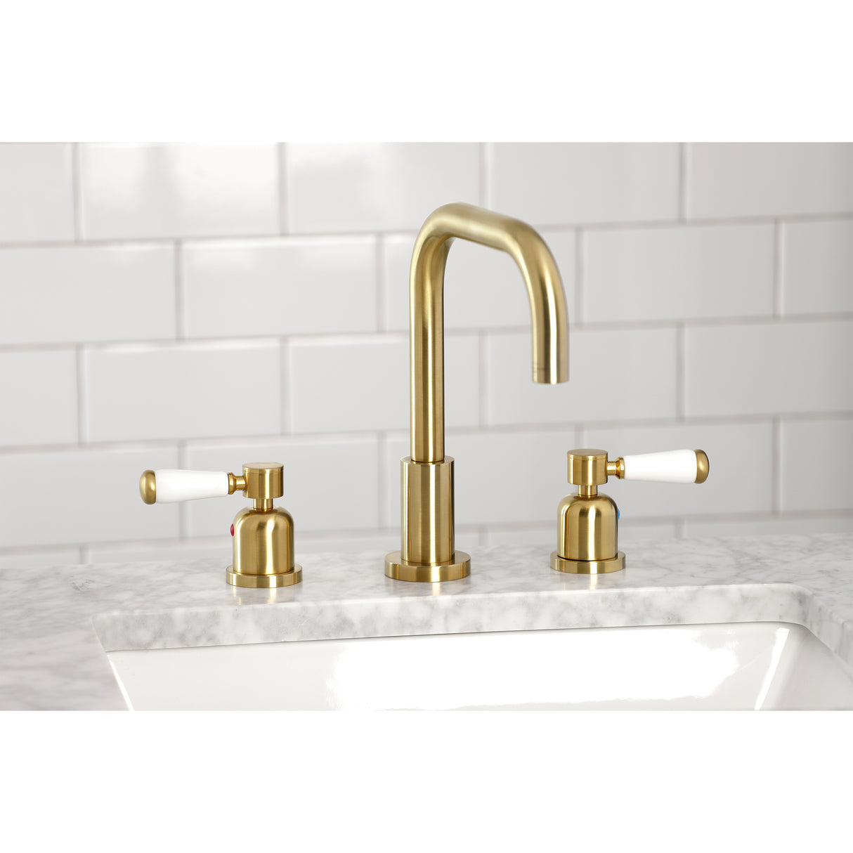 Paris Widespread Bathroom Faucet with Brass Pop-Up