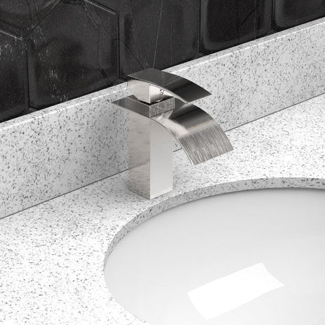 single hole bathroom faucets
