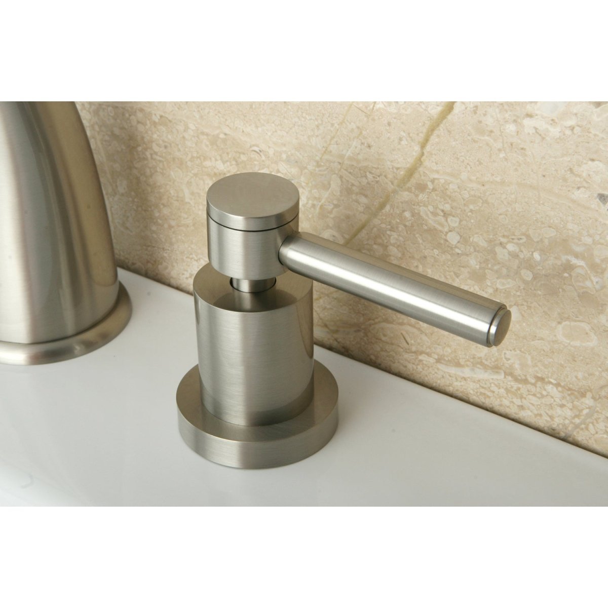 8 Inch Concord Widespread Bathroom Faucet - BUILDMYPLACE