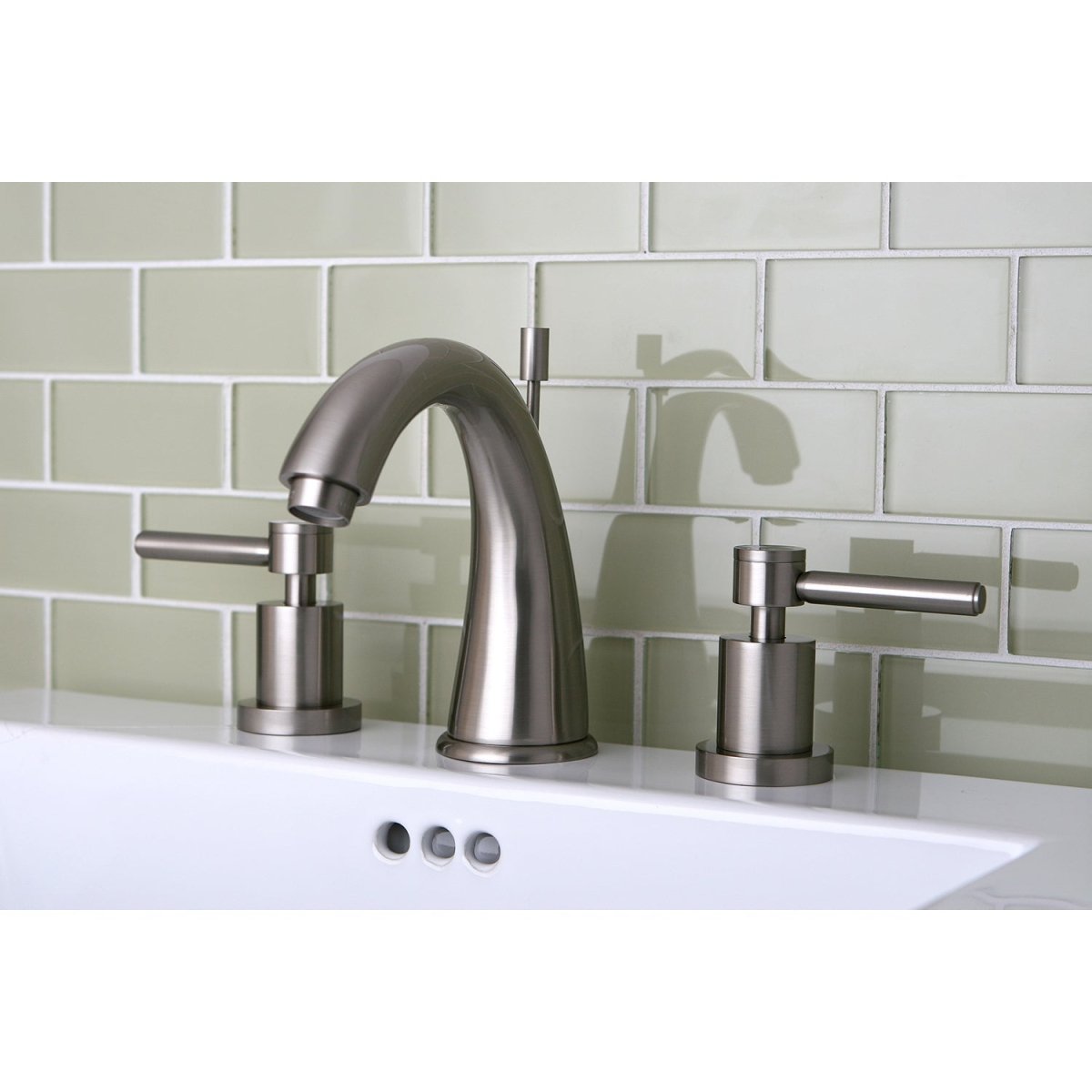 8 Inch Concord Widespread Bathroom Faucet - BUILDMYPLACE