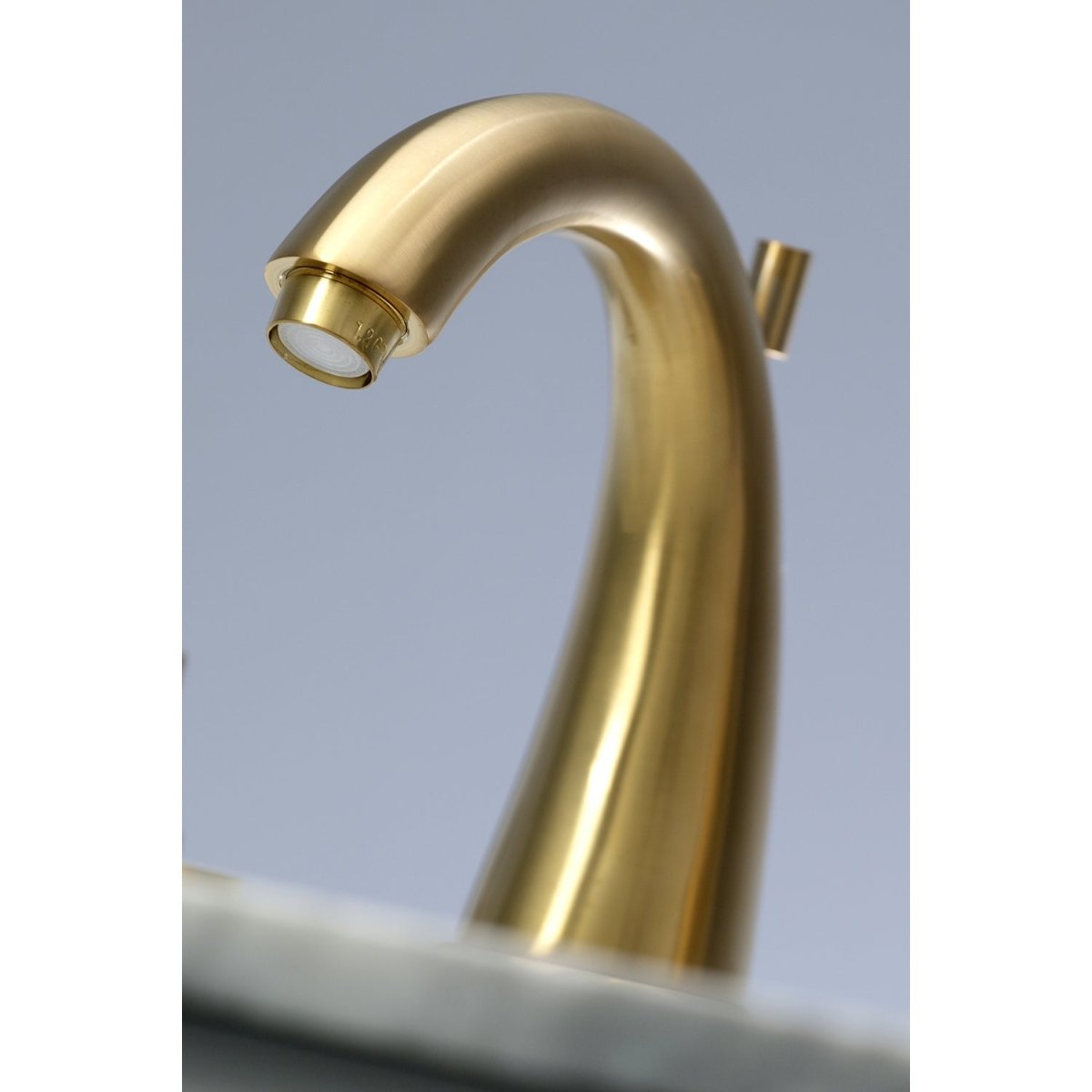 8 Inch Concord Widespread Bathroom Faucet - BUILDMYPLACE