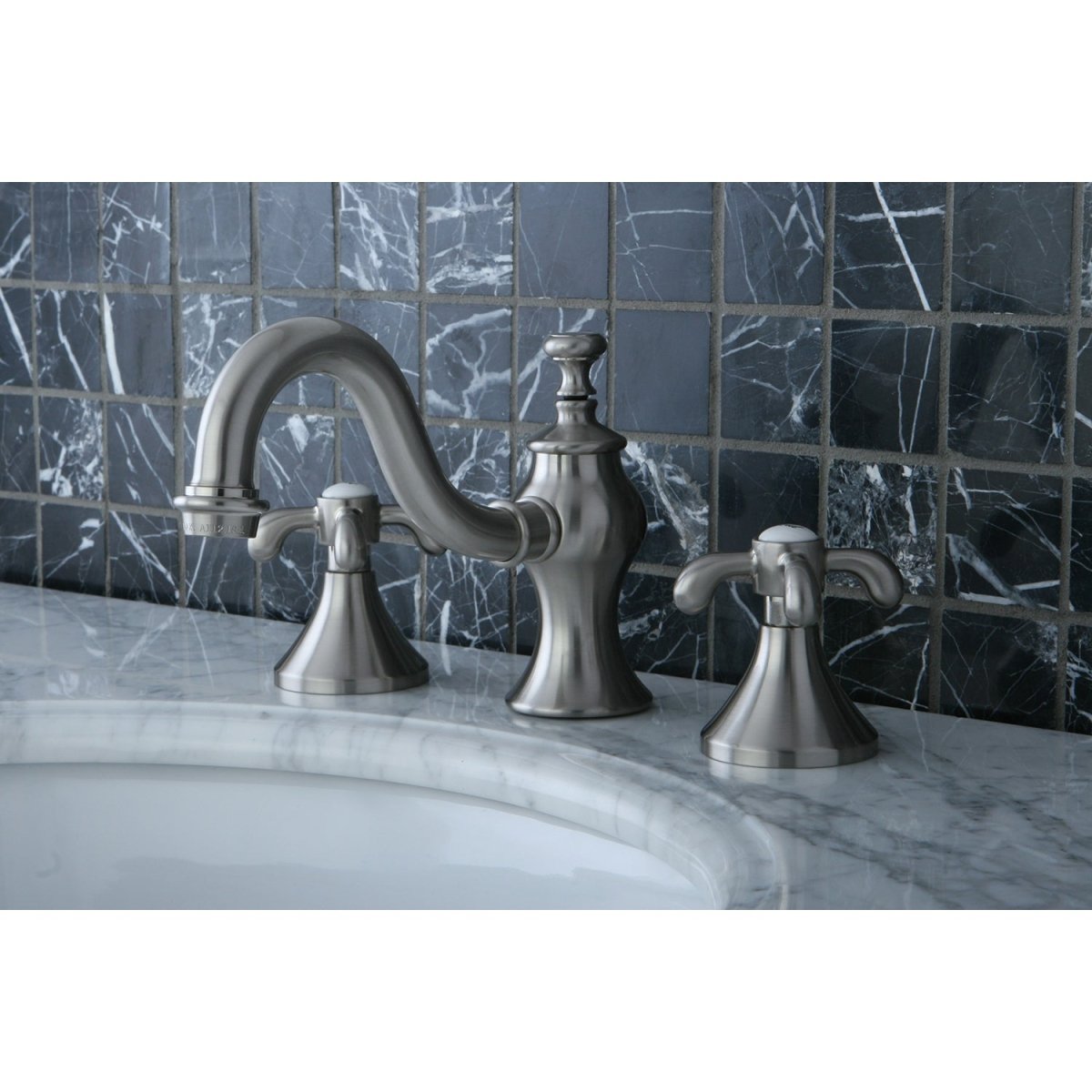 8 inch Widespread Bathroom Faucet - BUILDMYPLACE