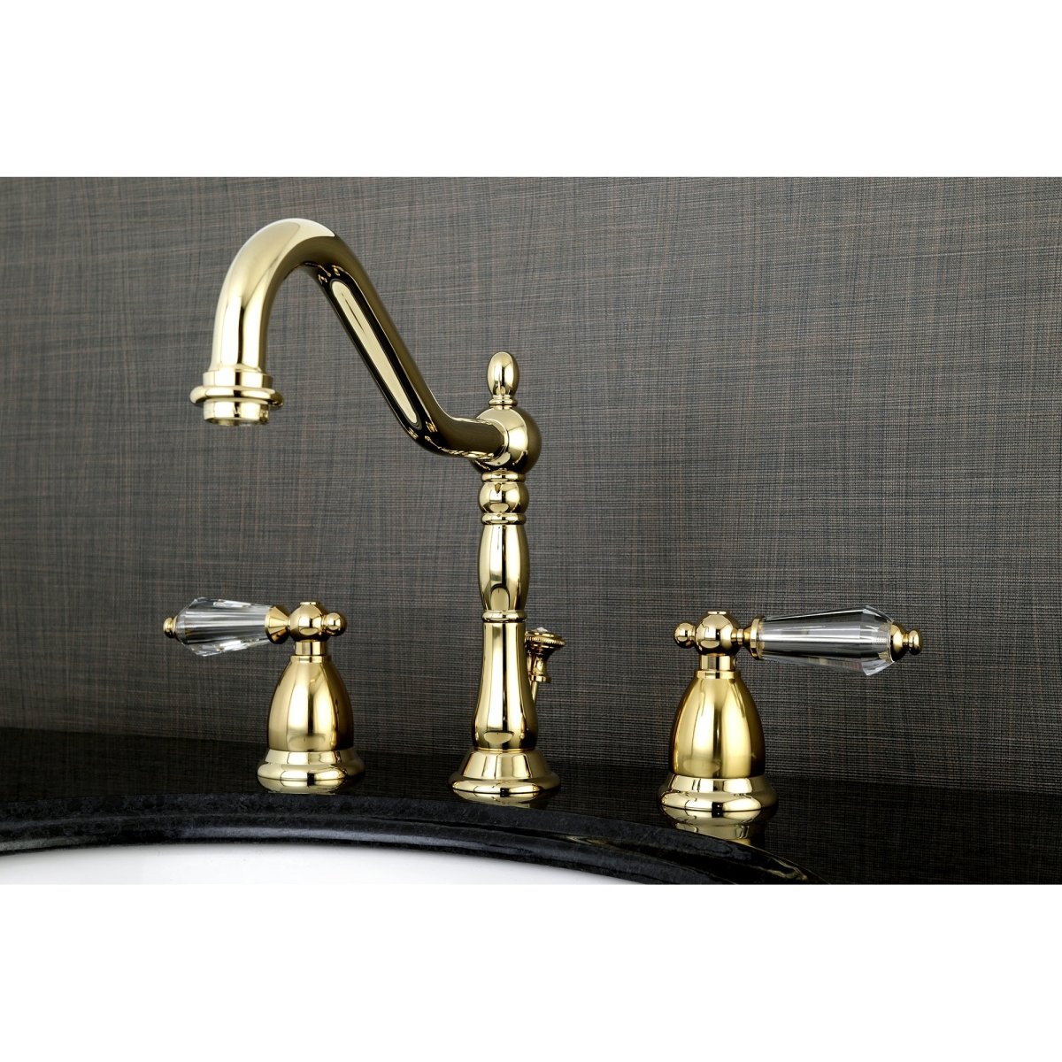 8 inch Wilshire Widespread Bathroom Faucet - BUILDMYPLACE