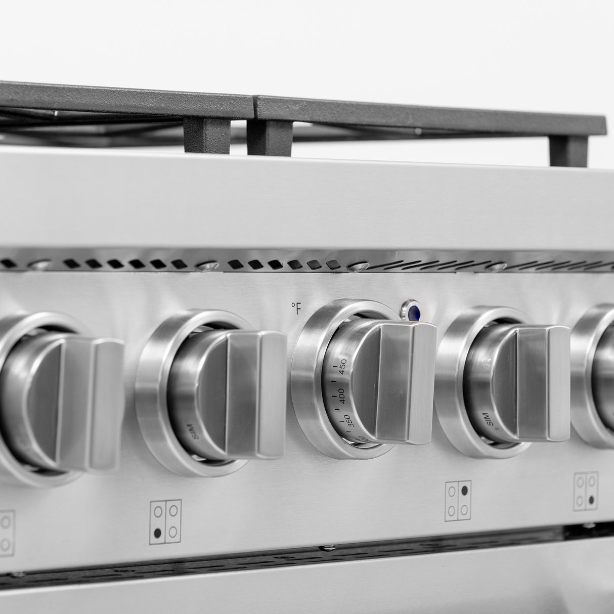 KUCHT Professional 24 in. 2.5 cu. ft. Gas Range and Convection Oven in Stainless Steel with True Simmer Burners