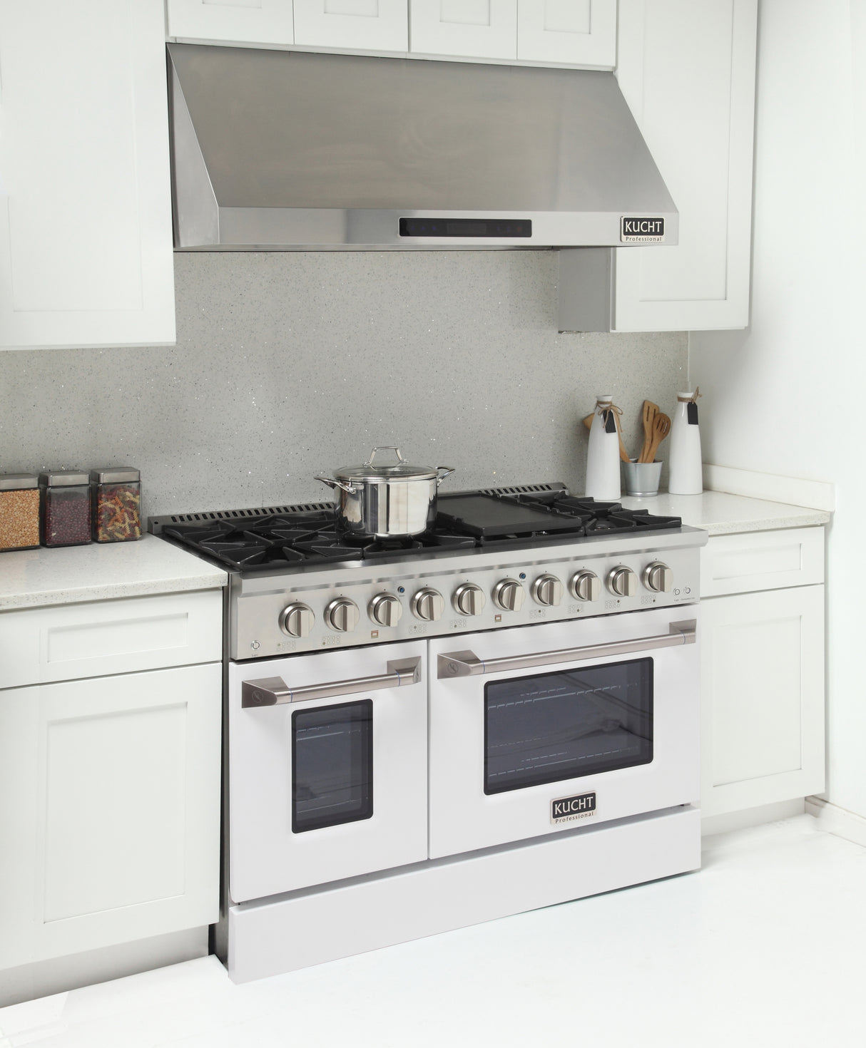 KUCHT Professional 48 in. 6.7 cu. ft. Natural Gas Range with Sealed Burners, Griddle/Grill and Two Ovens - One Convection - in Stainless Steel