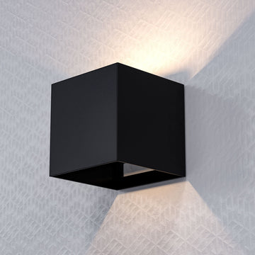 1-light-square-wall-sconce-9w