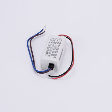 8W Meanwell Driver 8W / 100-240V AC / 12V /0-07A