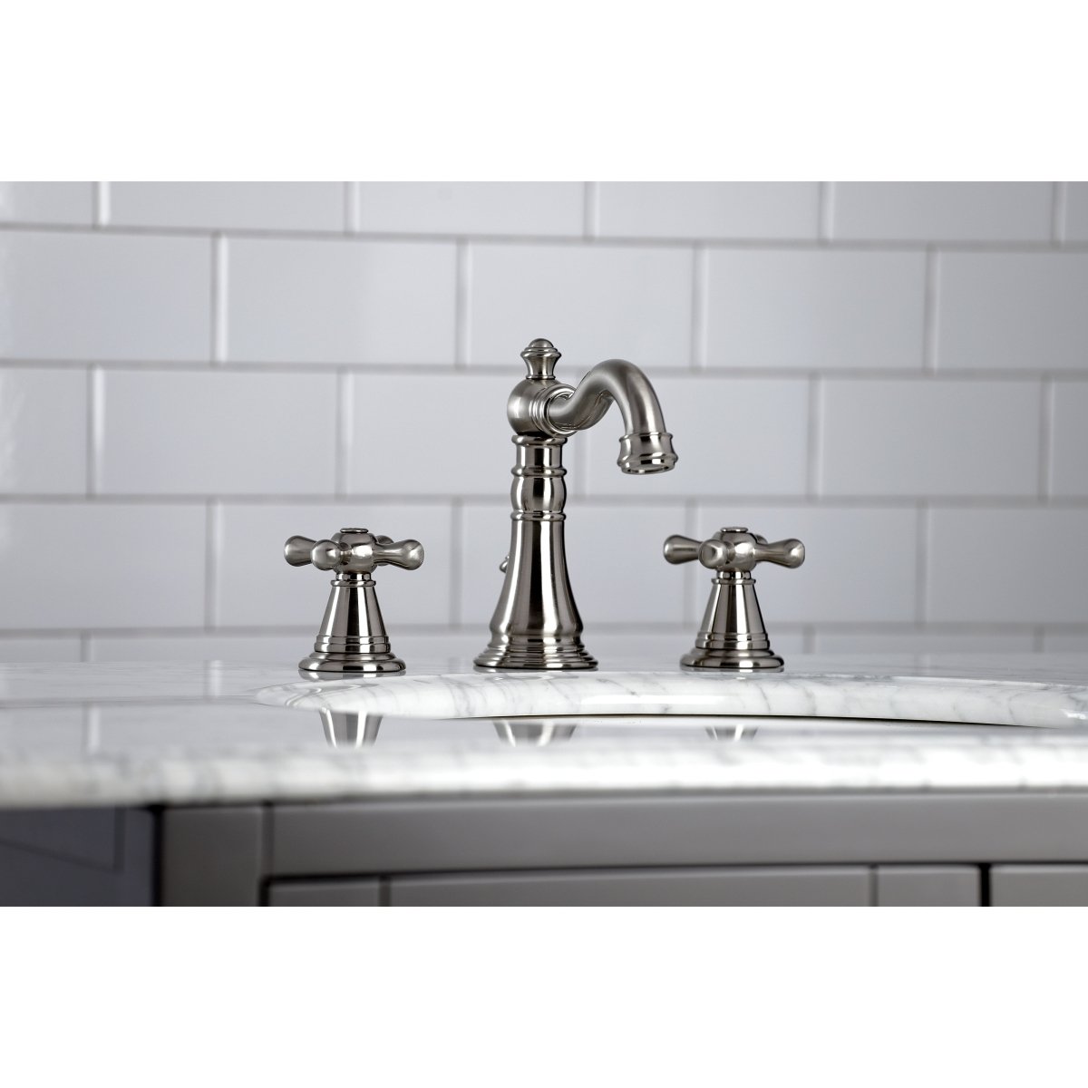 American Classic 8 inch Widespread Bathroom Faucet - BUILDMYPLACE