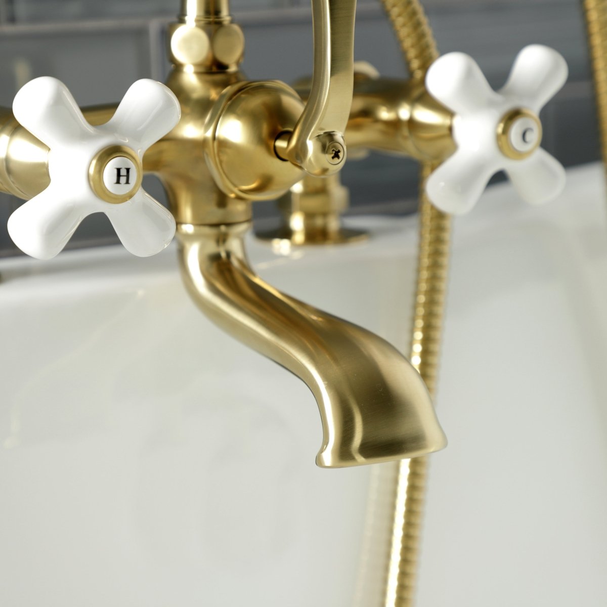 Aqua Vintage 7" Tub Faucet & 2 Hole Installation With Hand Shower - BUILDMYPLACE