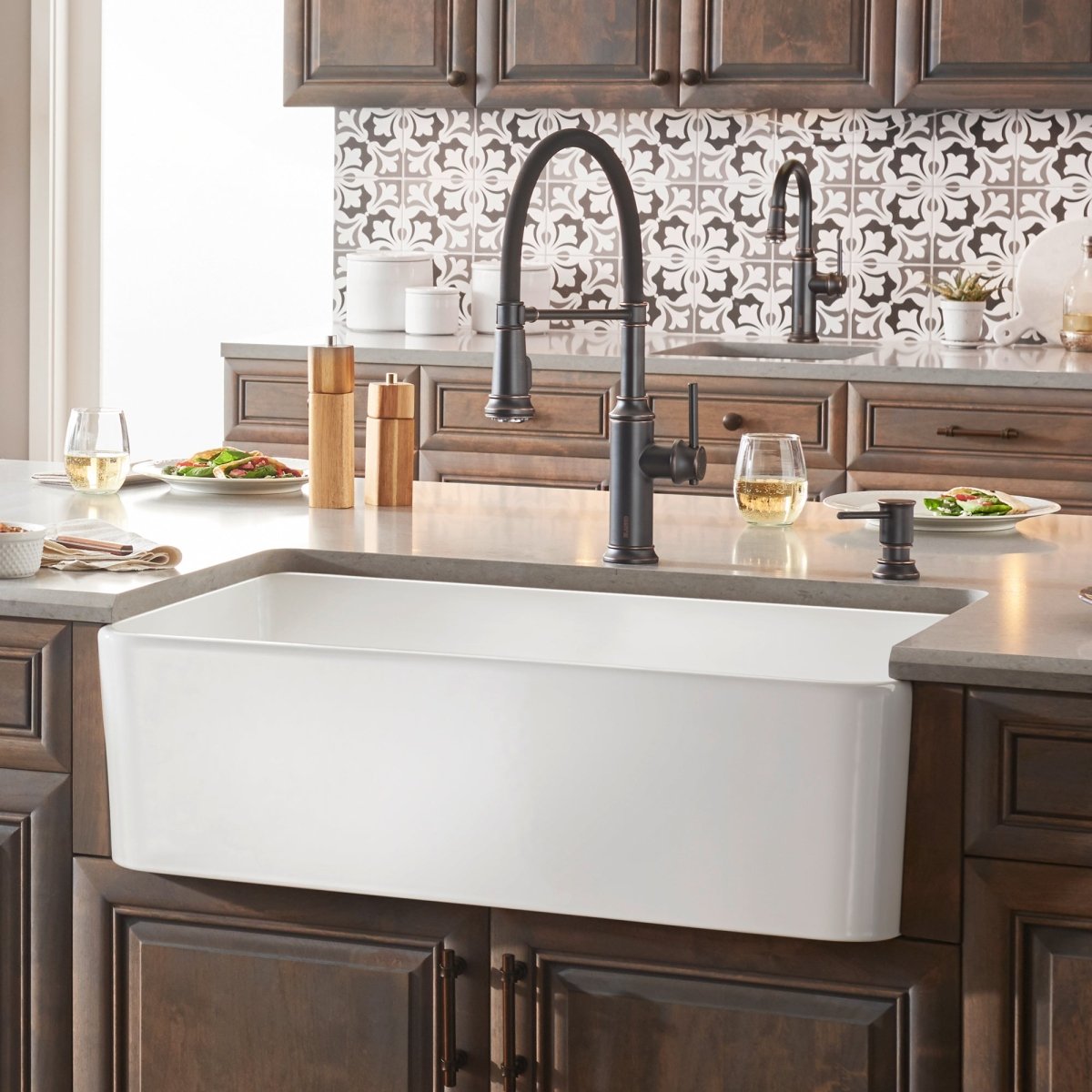 Blanco 33 inch Apron Single Bowl Farmhouse Sink - BUILDMYPLACE