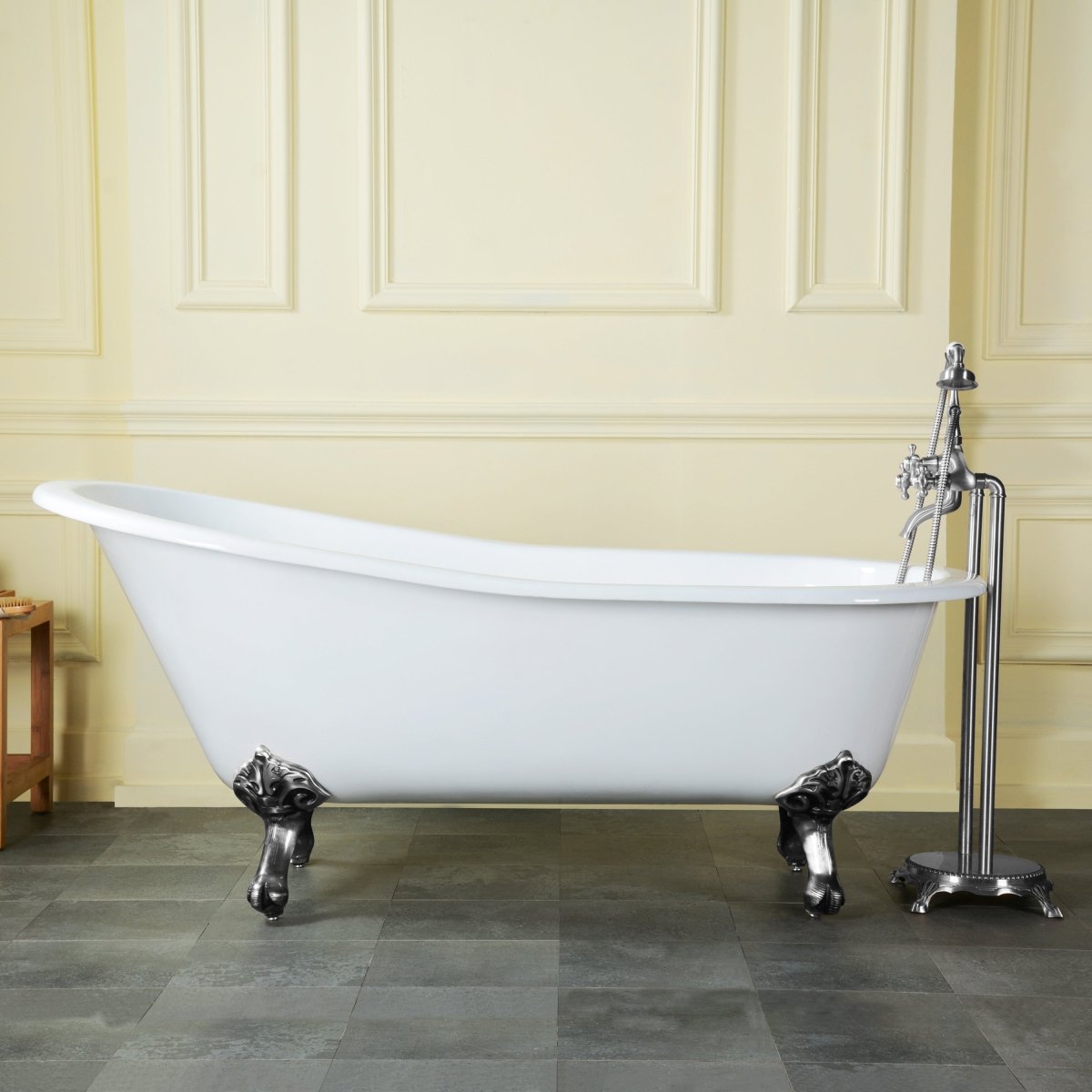 Cast Iron Single Slipper Clawfoot Tub (No Faucet Drillings) - BUILDMYPLACE