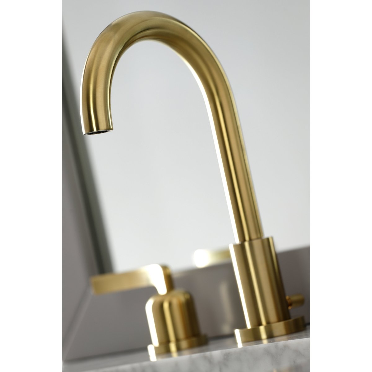 Centurion Widespread Bathroom Faucet - BUILDMYPLACE