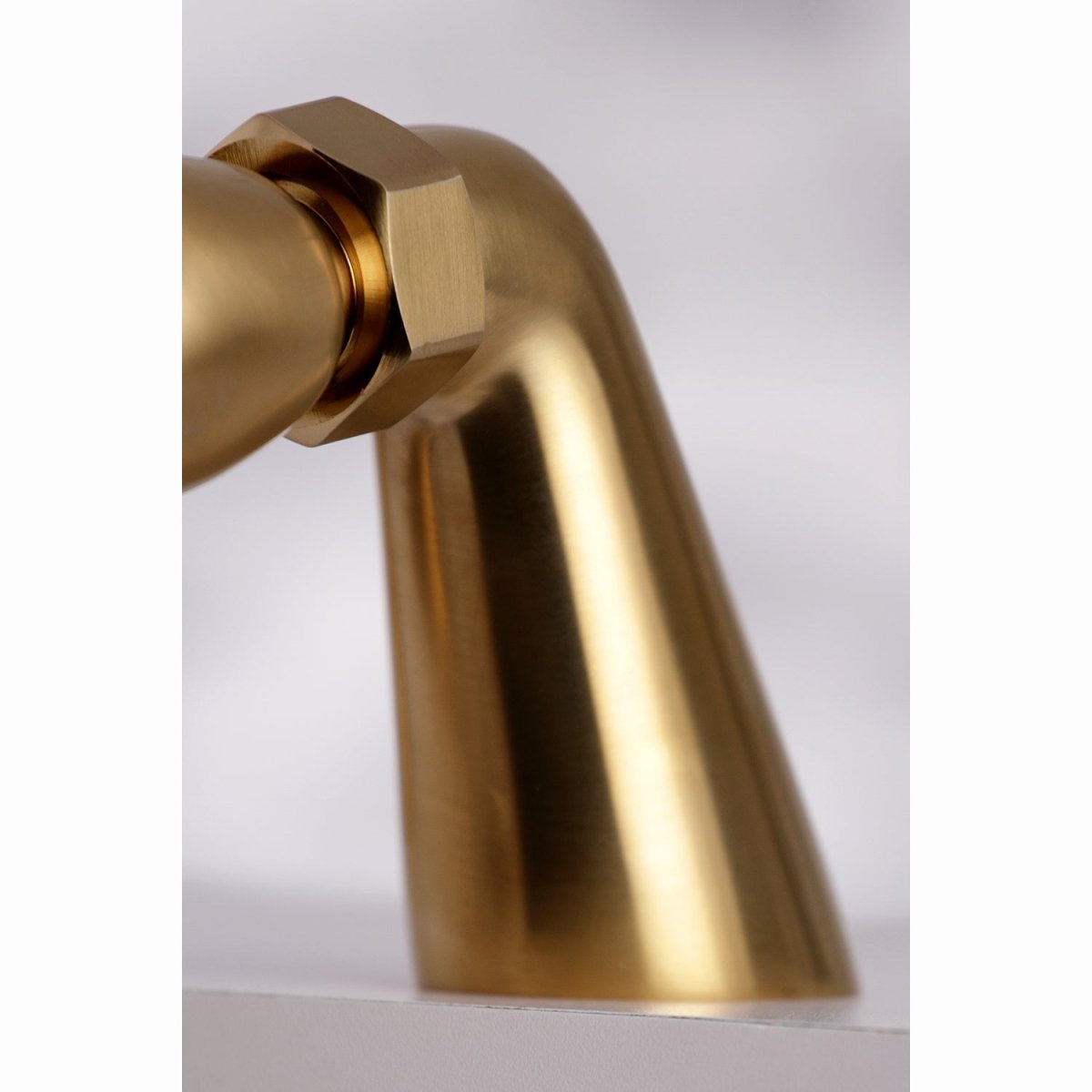 Clawfoot Deck Mount Tub Faucet With Hand Shower - BUILDMYPLACE