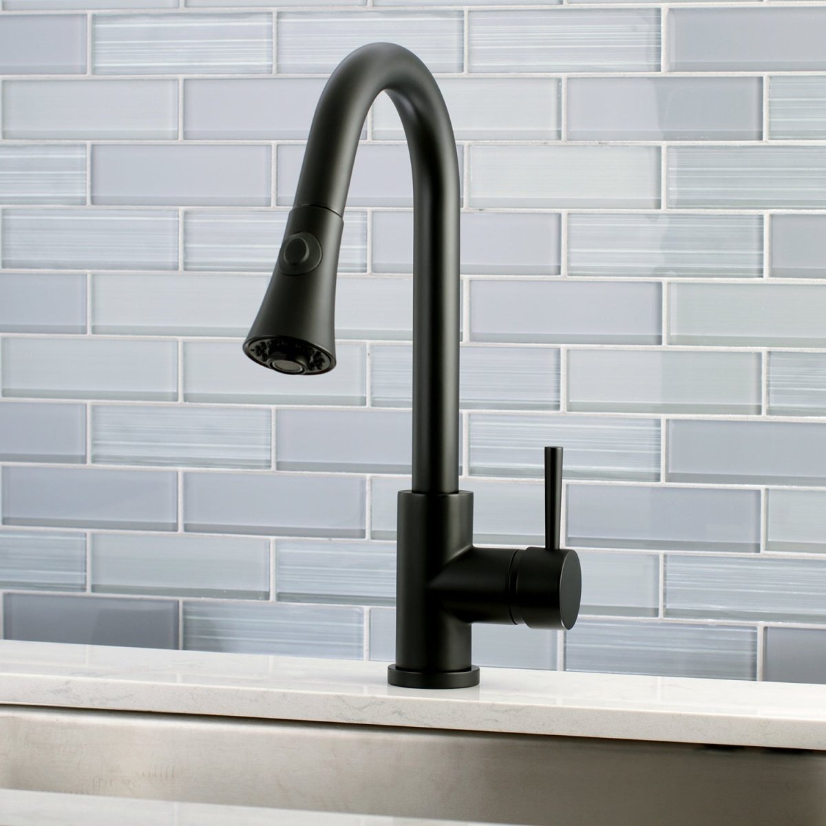 Concord Single - Handle Pull - Down Kitchen Faucet - BUILDMYPLACE