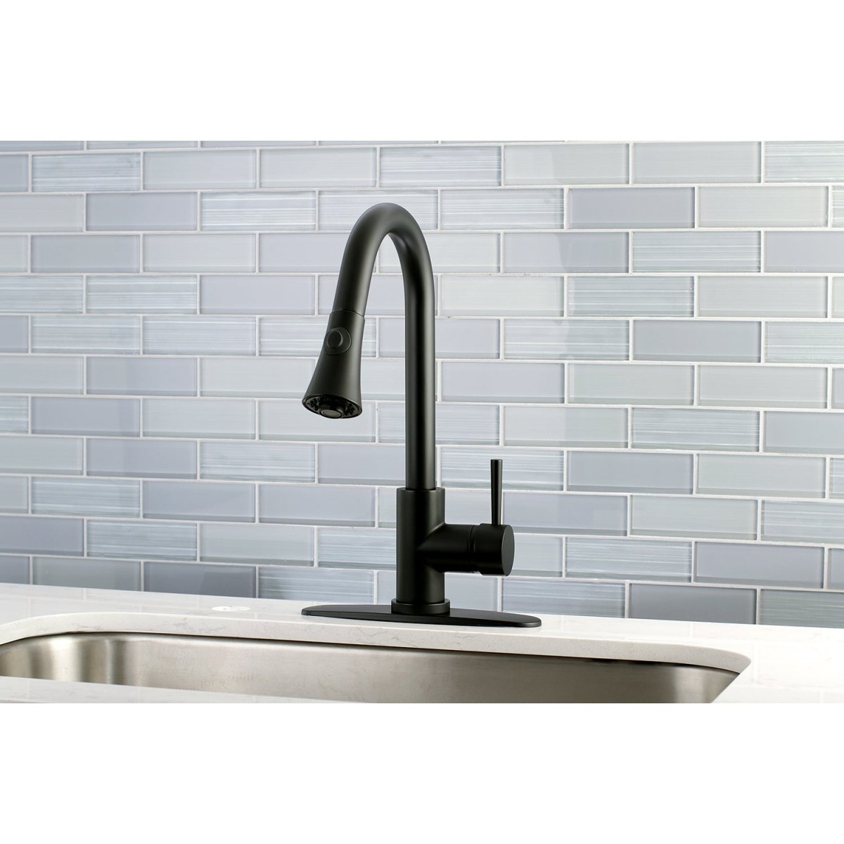 Concord Single - Handle Pull - Down Kitchen Faucet - BUILDMYPLACE