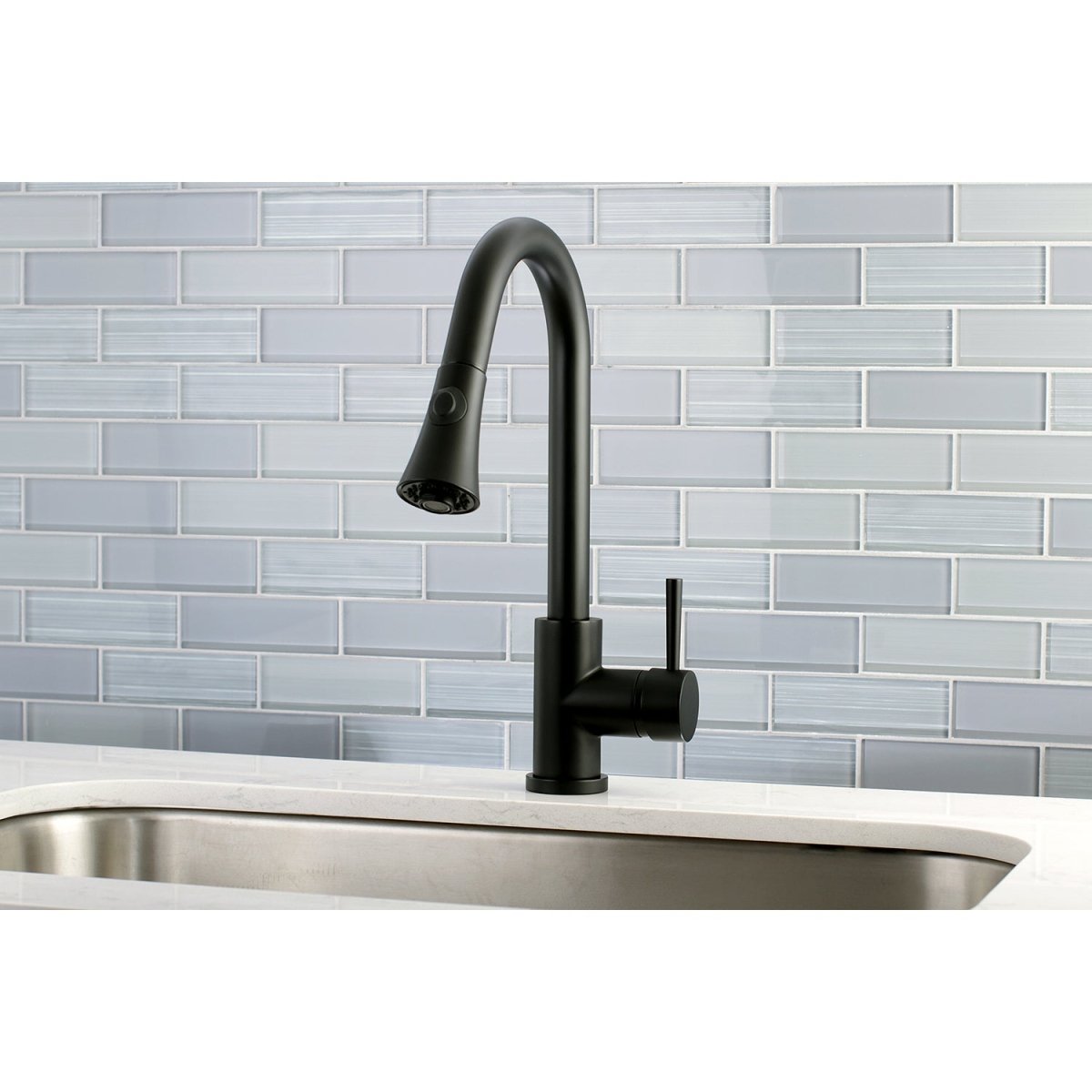 Concord Single - Handle Pull - Down Kitchen Faucet - BUILDMYPLACE