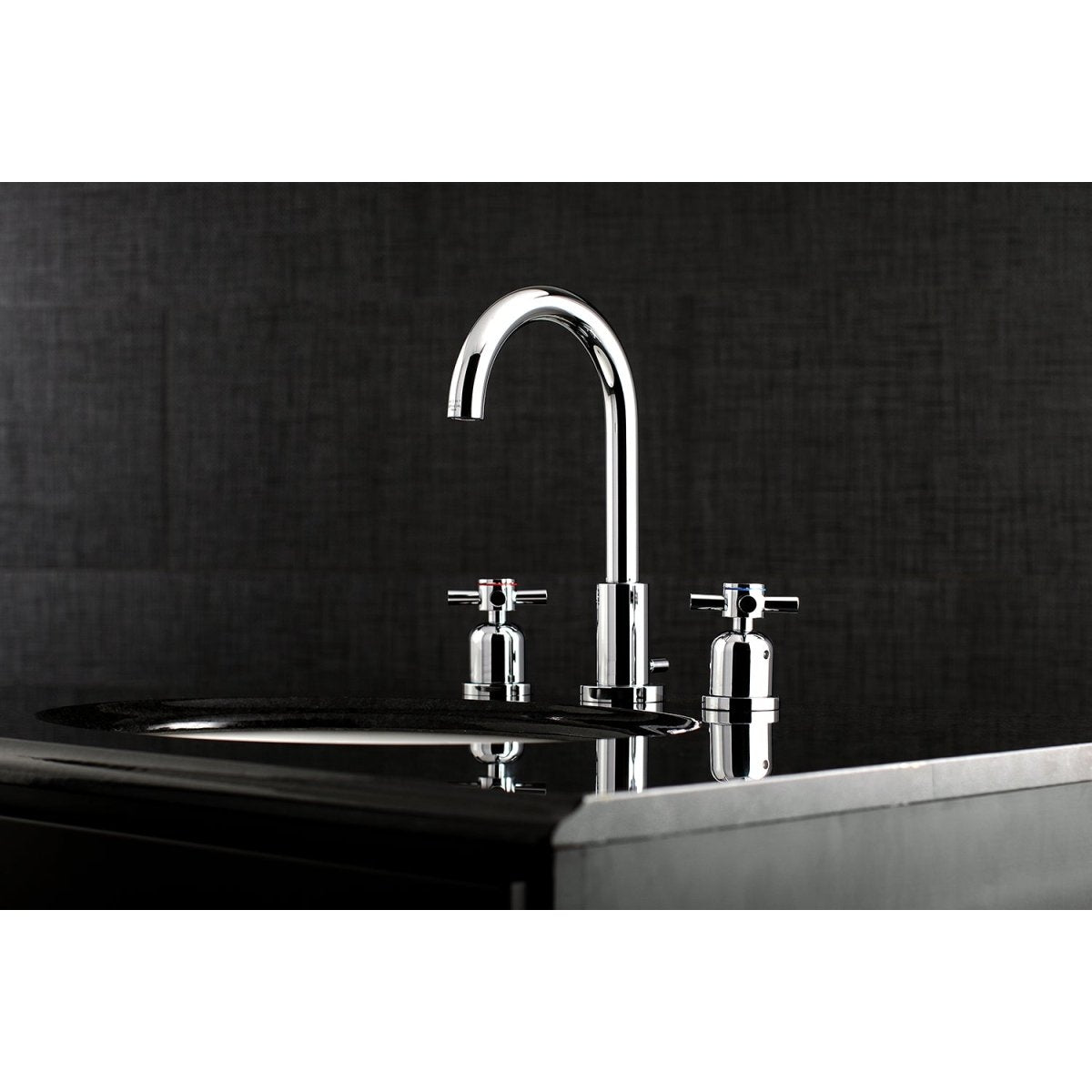 Concord Widespread Modern Bathroom Faucet - BUILDMYPLACE