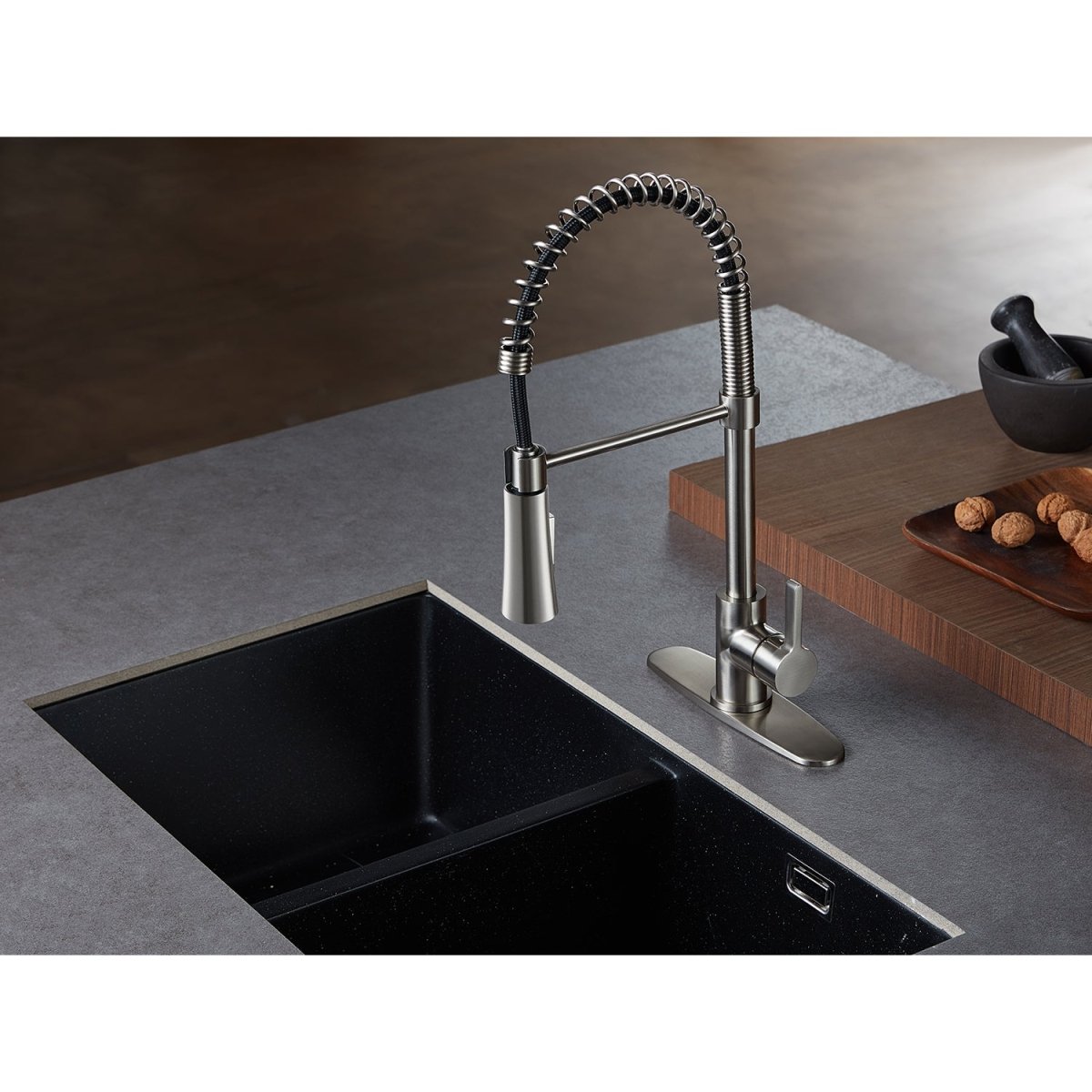 Continental Single - Handle Pull Down Kitchen Faucet - BUILDMYPLACE