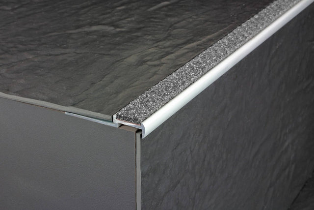 DIAMONDSTEP Stair nosing profile - 7/16 in. H x 5/8 in. W - Silver/charcol gray - Aluminum - anti slip safety - BUILDMYPLACE