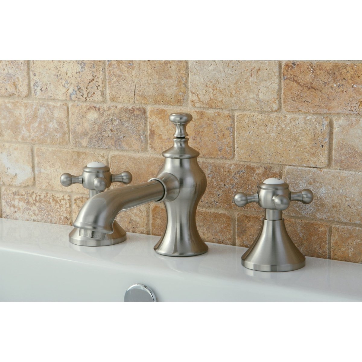 English Country 8" Deck Mount Widespread Bathroom Faucet - BUILDMYPLACE