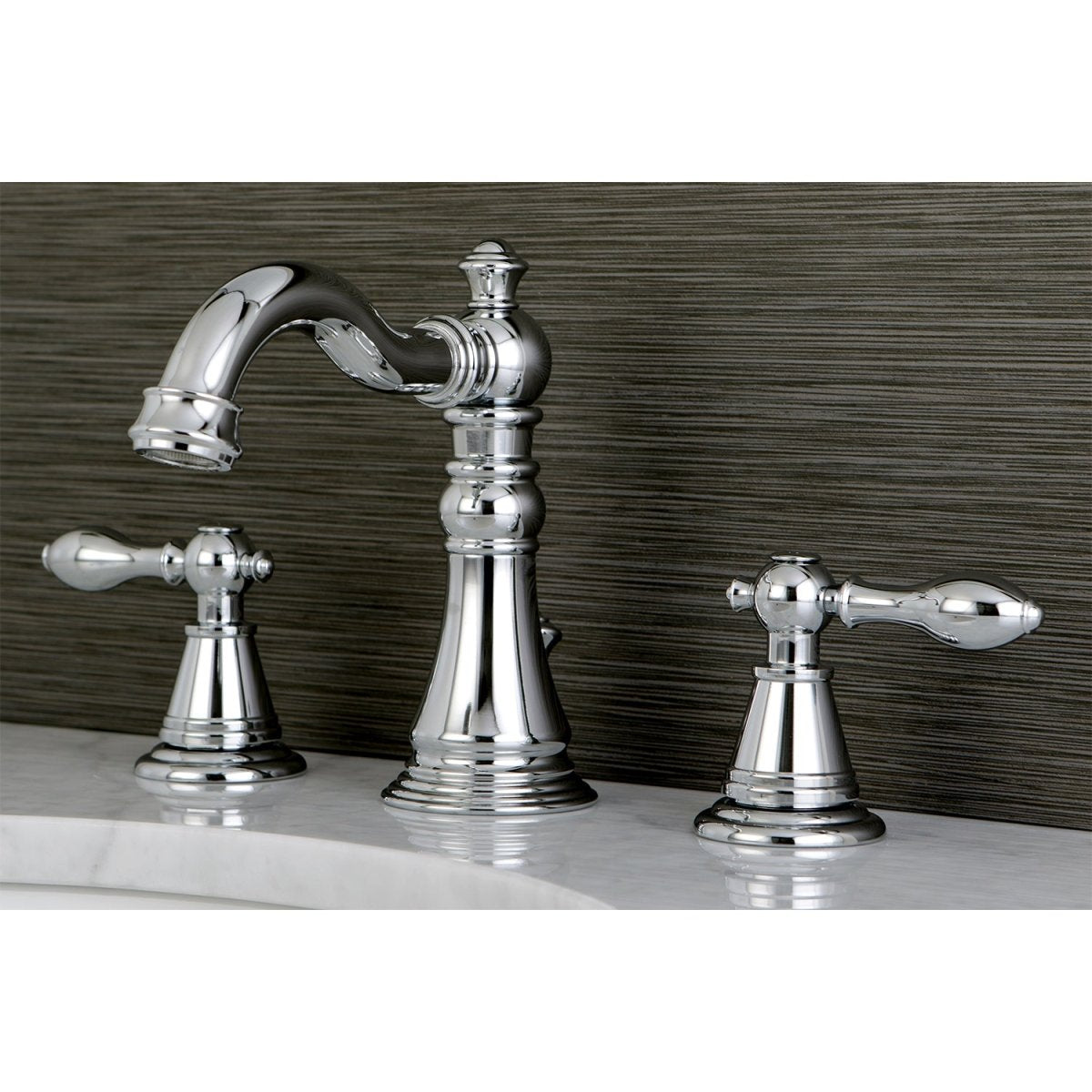 Fauceture English Classic Widespread Bathroom Faucet - BUILDMYPLACE