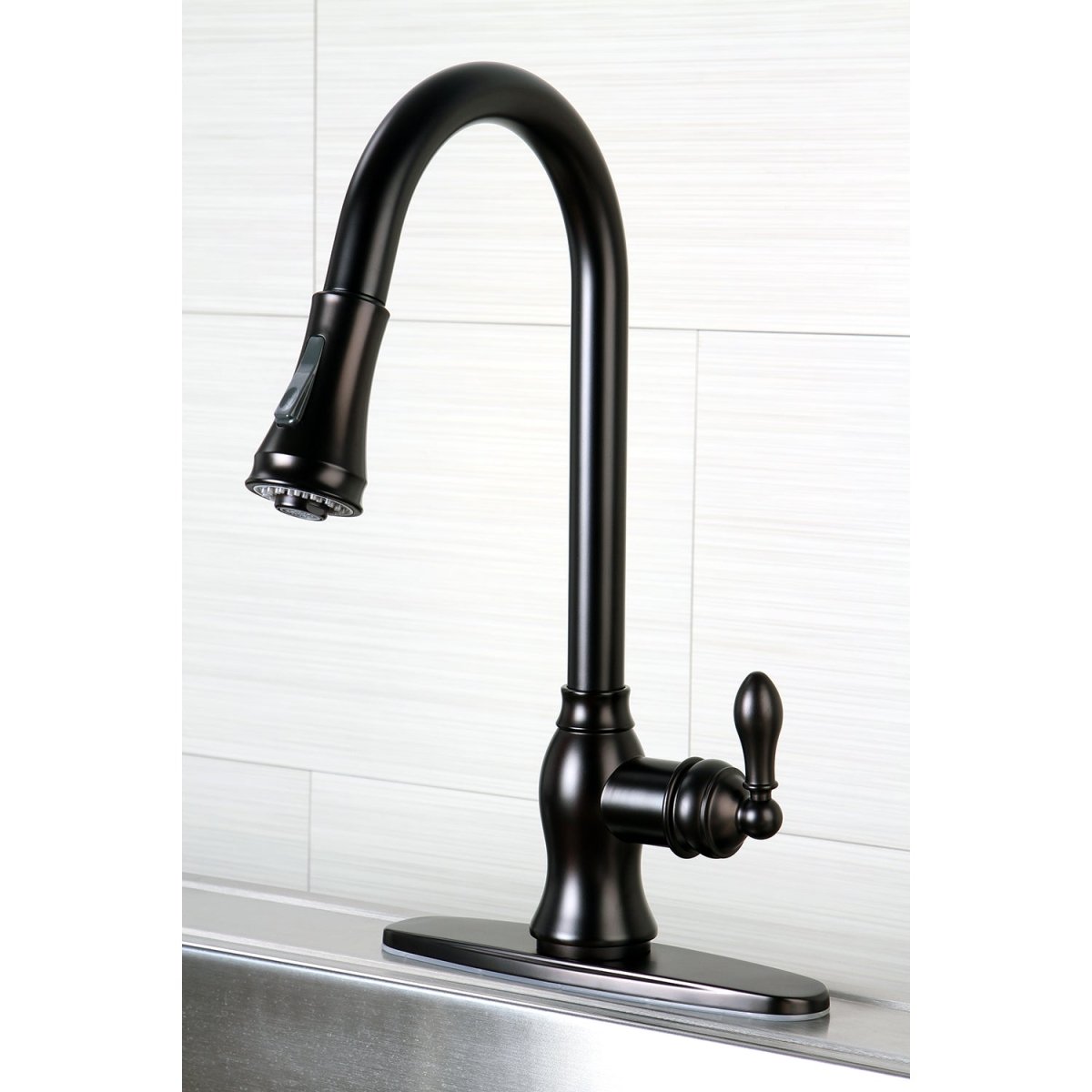 Gourmetier American Classic Single Handle Pull Down Sprayer Kitchen Faucet - BUILDMYPLACE