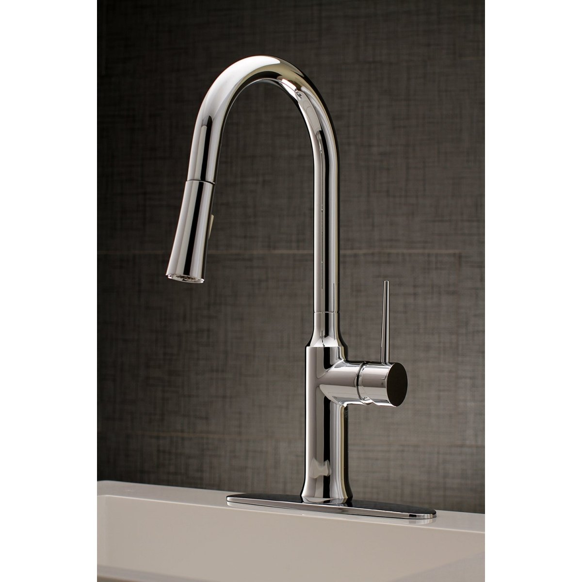 Gourmetier Single Handle Pull Down Kitchen Faucet - BUILDMYPLACE