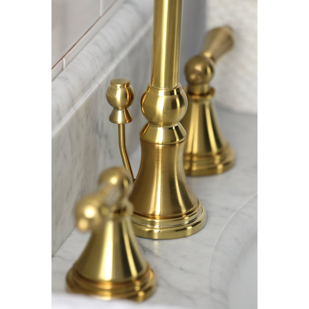 Governor 8" Widespread Bathroom Faucet In 6.5" Spout Reach - BUILDMYPLACE