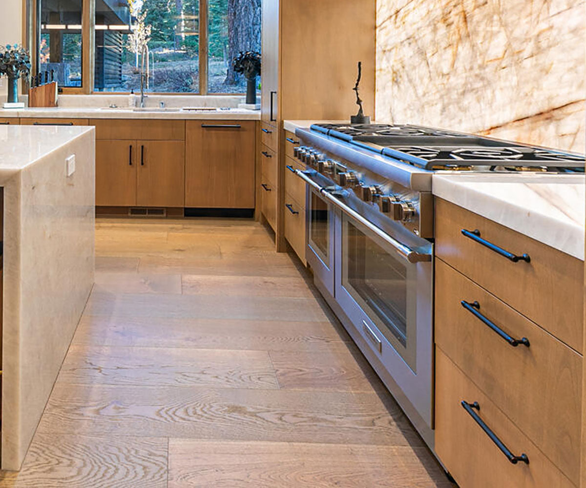 McCarran Wayland 9-1/2 x 86 in 5/8 in White Oak Engineered Hardwood