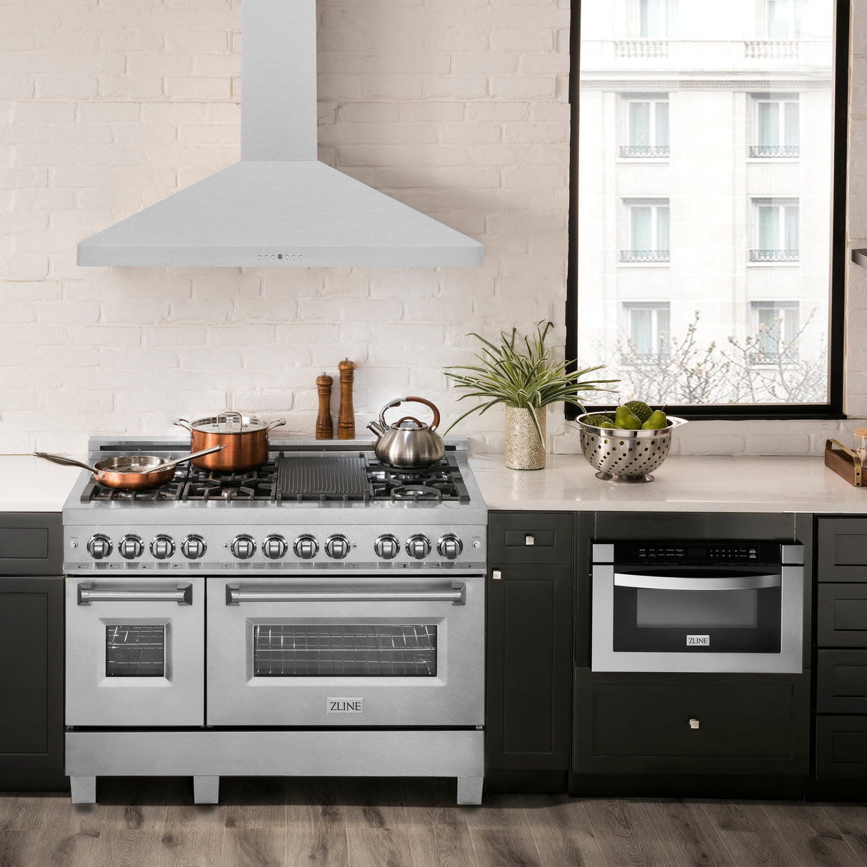 ZLINE 48" Ducted Wall Mount Range Hood in Fingerprint Resistant Stainless Steel (8KF2S-48)